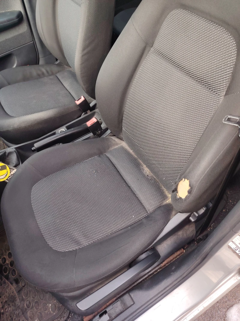 Skoda Fabia, снимка 8 - Автомобили и джипове - 53177054