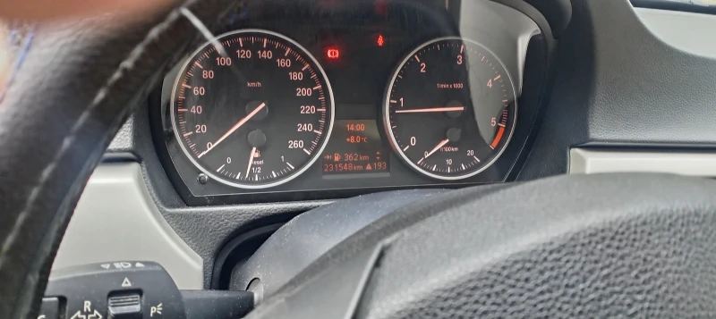 BMW 320, снимка 6 - Автомобили и джипове - 53401778