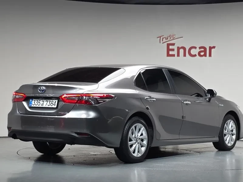 Toyota Camry 2.5 HYBRID| ������| ����������| KEYLESS | Mobile.bg � ����������� 2