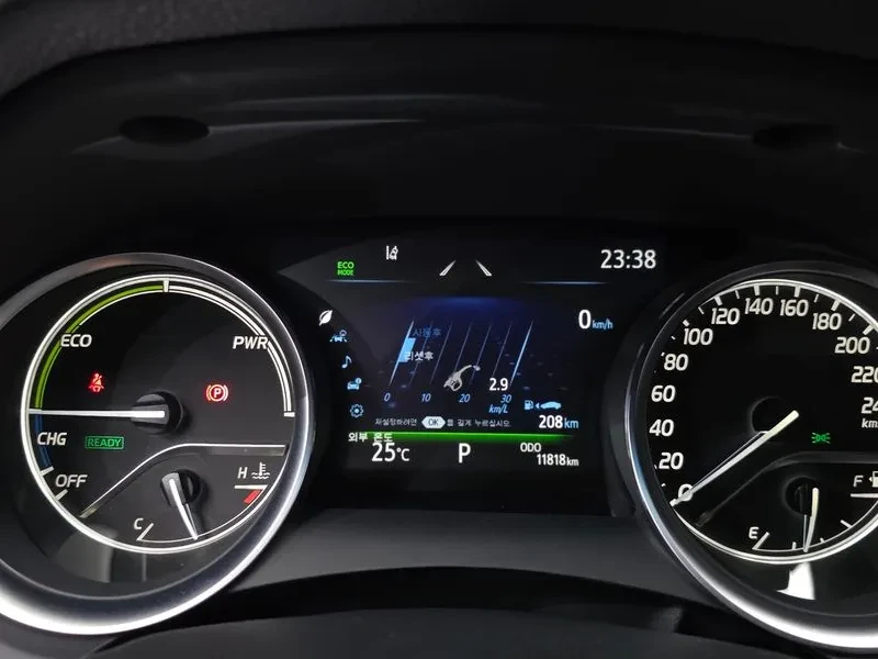 Toyota Camry 2.5 HYBRID| ������| ����������| KEYLESS | Mobile.bg � ����������� 8