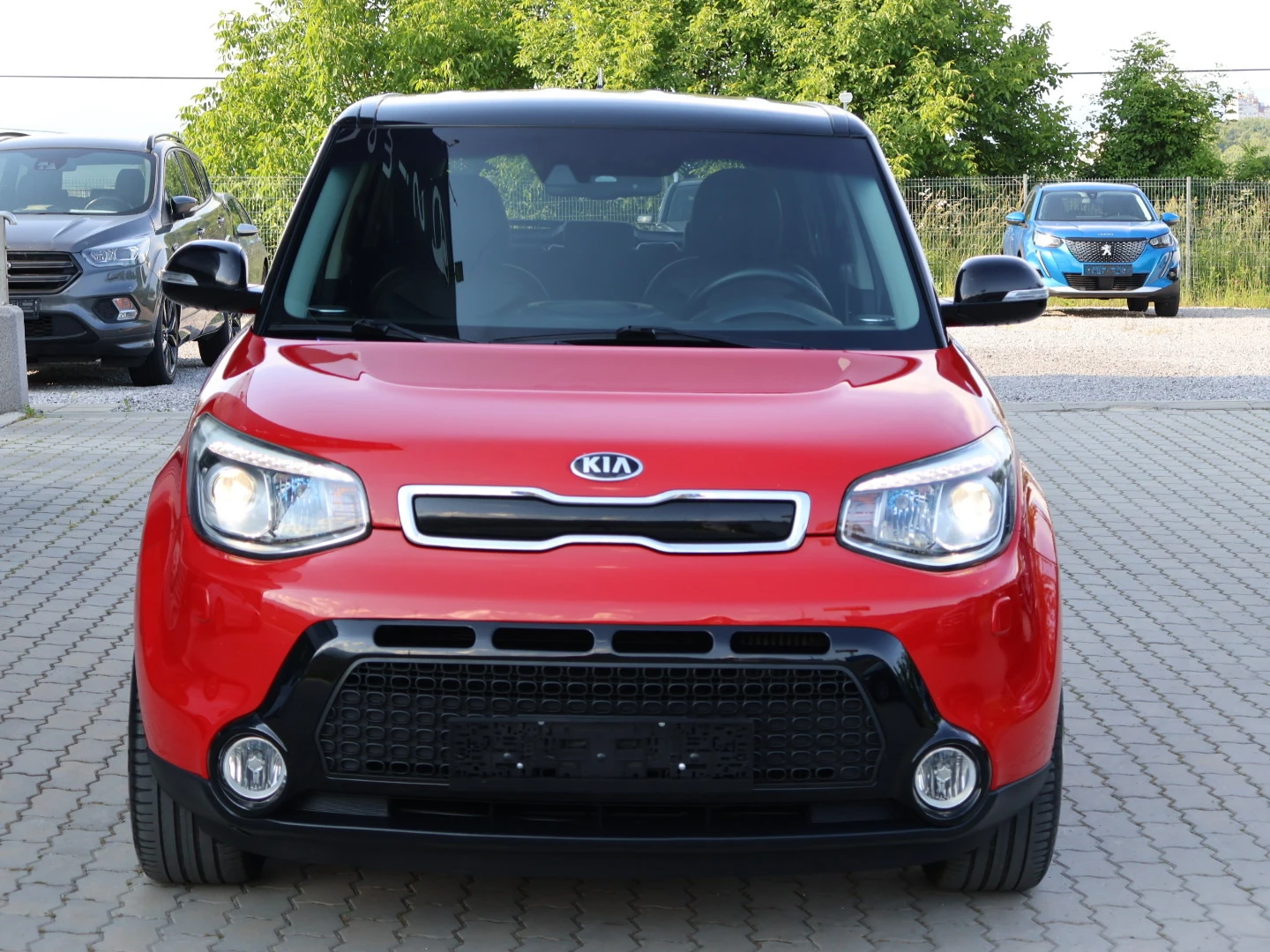 Kia Soul АВТОМАТИК/КОЖА/XENON+ LED/INFINITY SOUND/KEY LESS - изображение 2