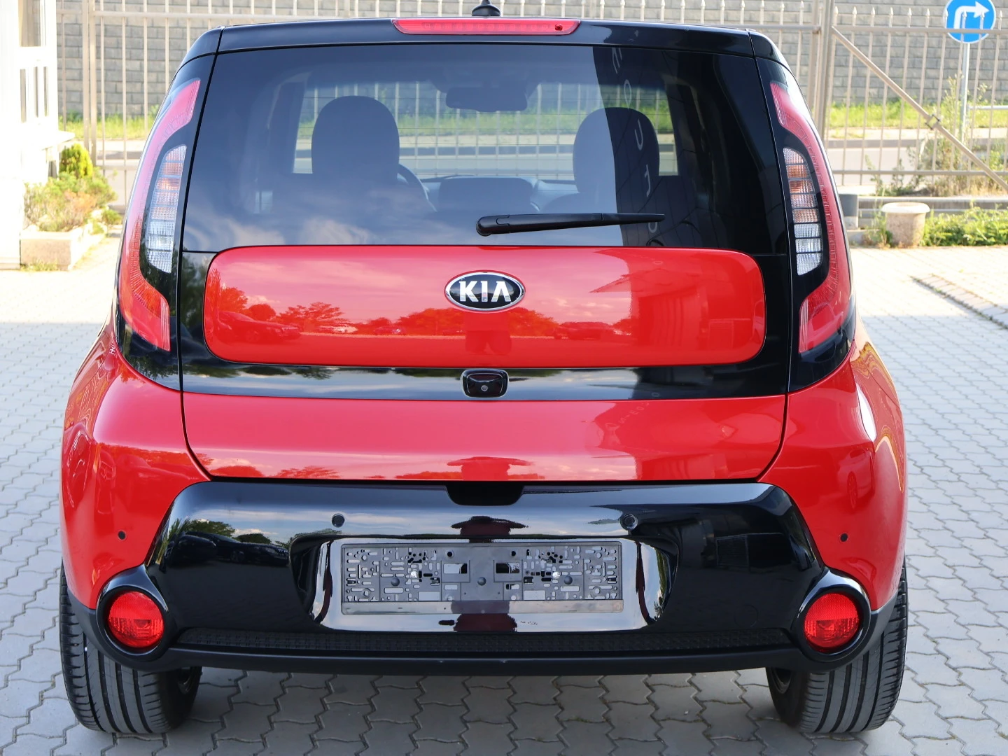 Kia Soul АВТОМАТИК/КОЖА/XENON+ LED/INFINITY SOUND/KEY LESS - изображение 5