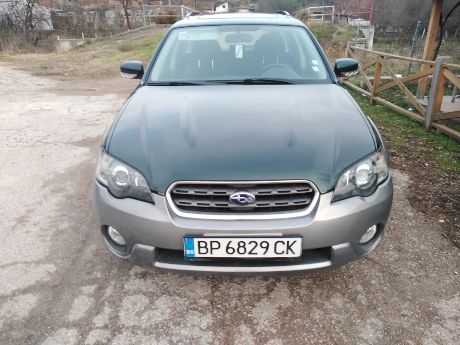 Subaru Outback 4.4 газ - изображение 3