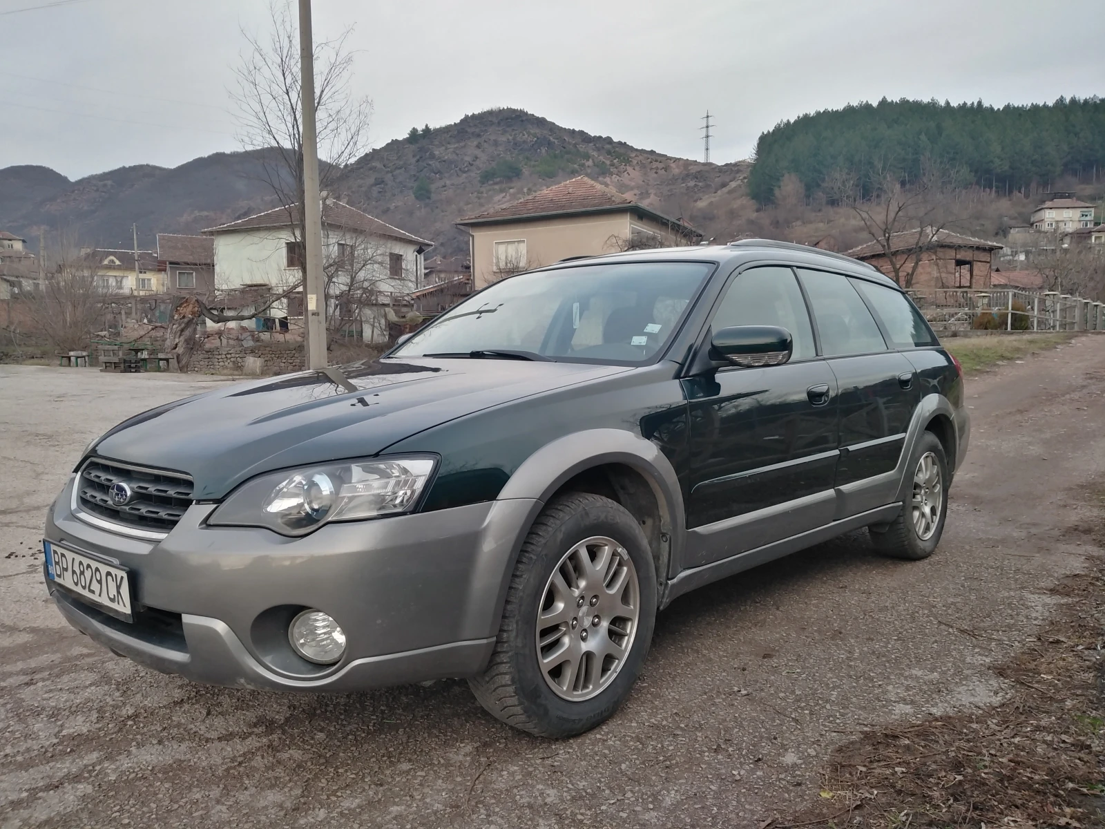 Subaru Outback 4.4 газ - изображение 8