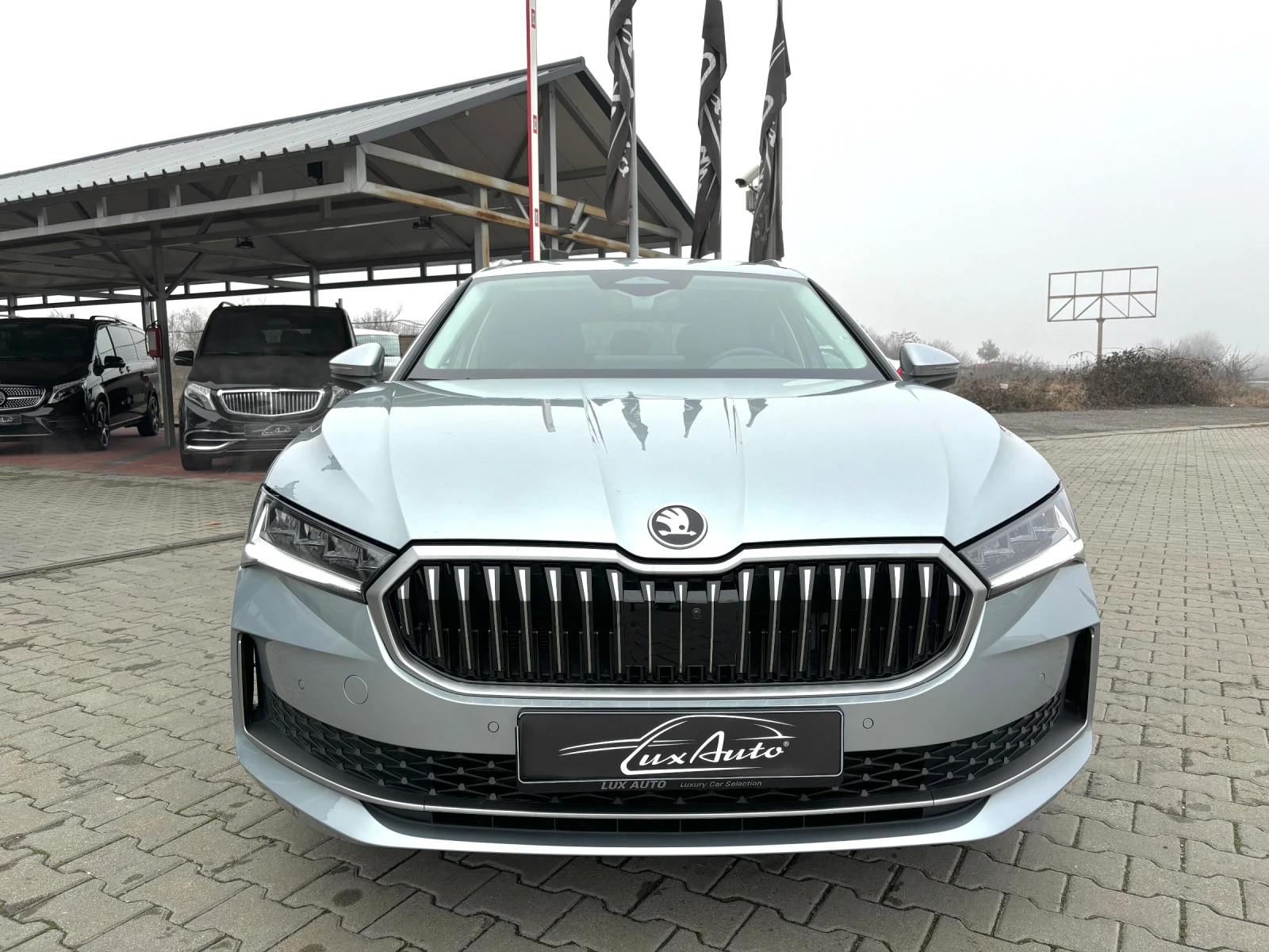 Skoda Superb ГАРАНЦИЯ ДО 2028г#STYLE#ALCANTARA#360* CAMERA#DIST - изображение 5