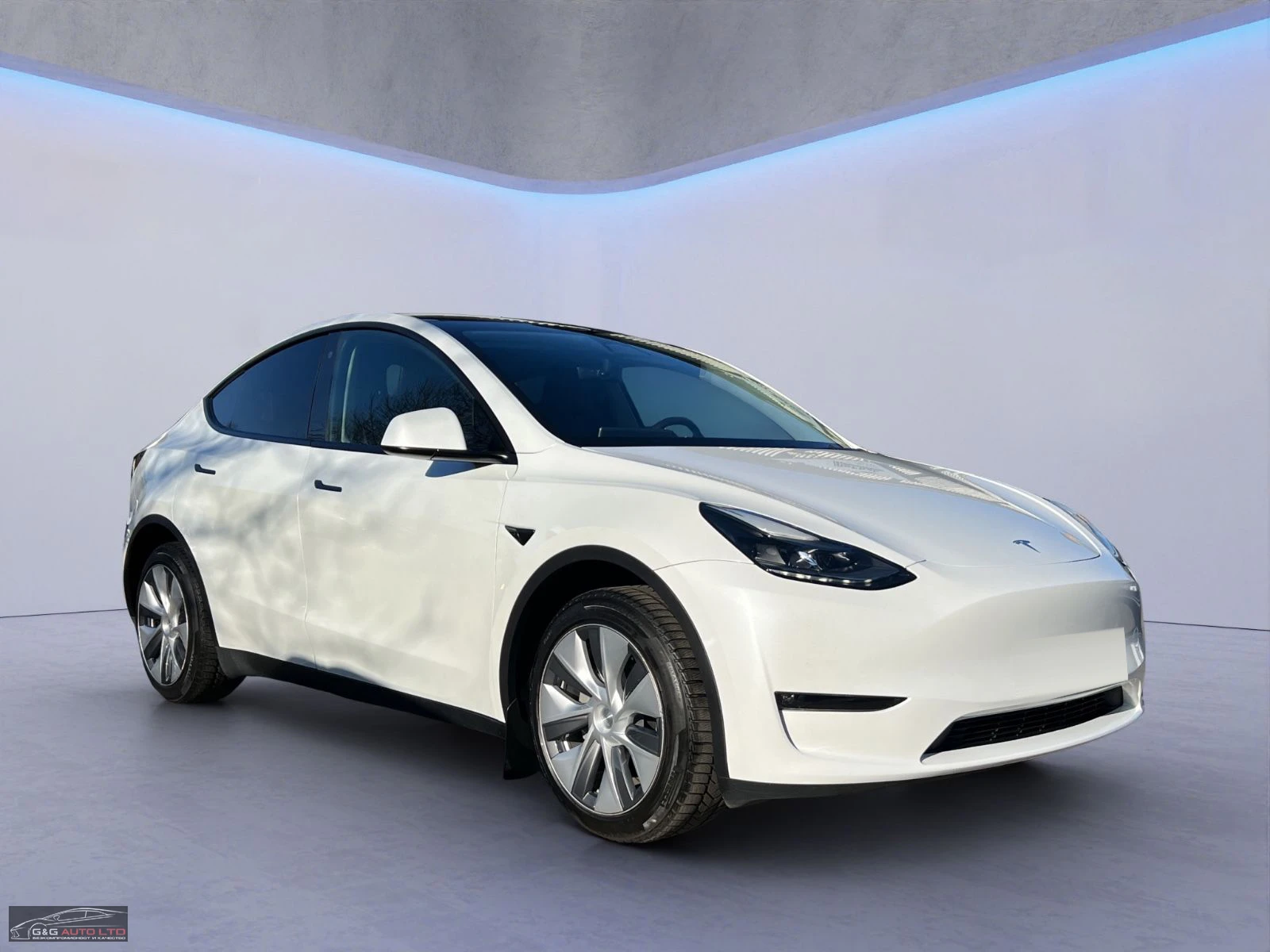 Tesla Model Y 514HP/LONG-RANGE/DUAL-MOTOR/4X4/365v - изображение 4