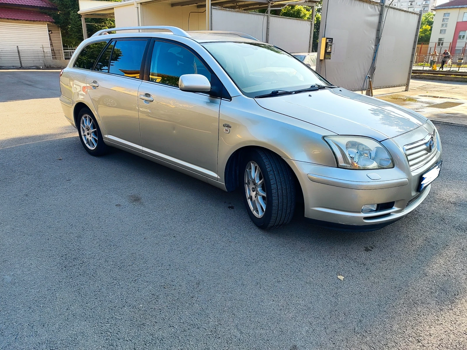 Toyota Avensis  - изображение 4