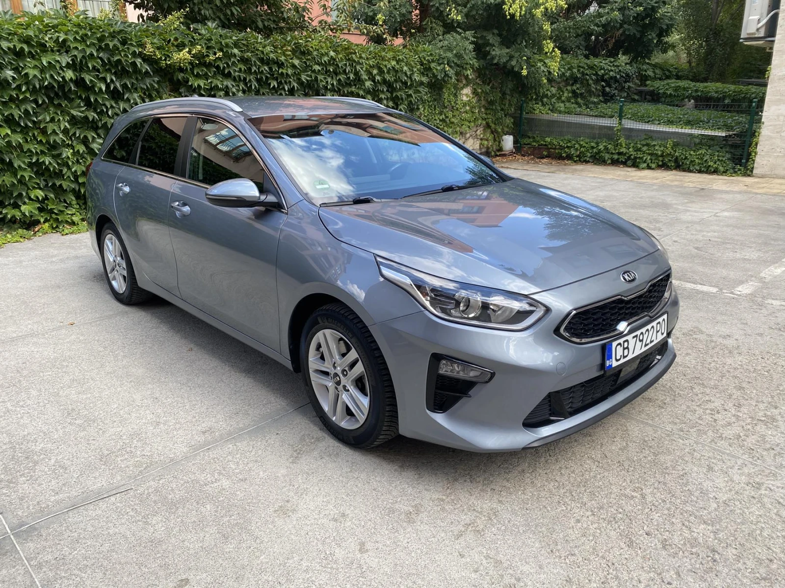 Kia Ceed 1.6 CRDi/MHEV/DCT7/Dynamic Plus Line  - изображение 3