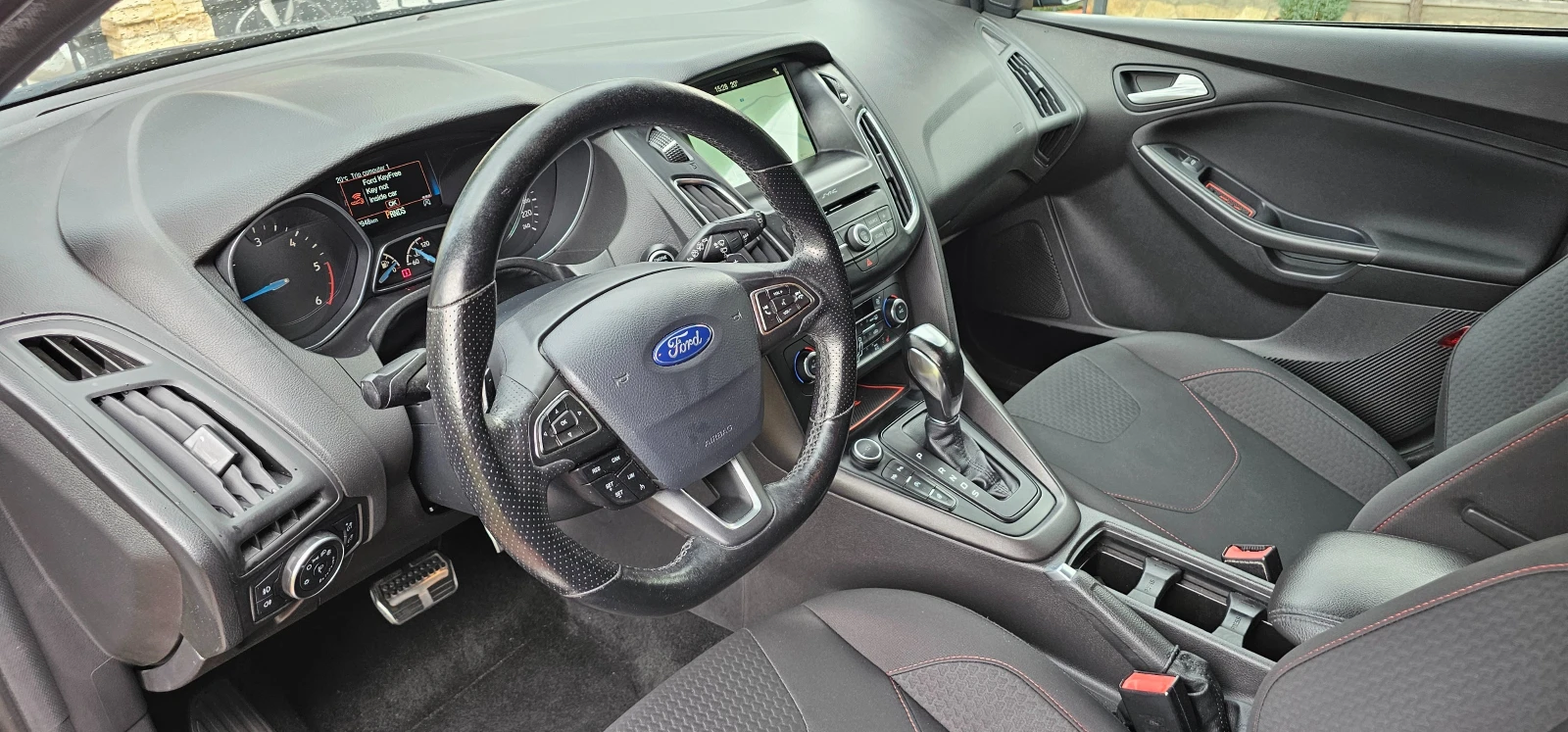 Ford Focus ST-Line 1.5 TDCI AUTOMAT  | Mobile.bg — изображение 13
