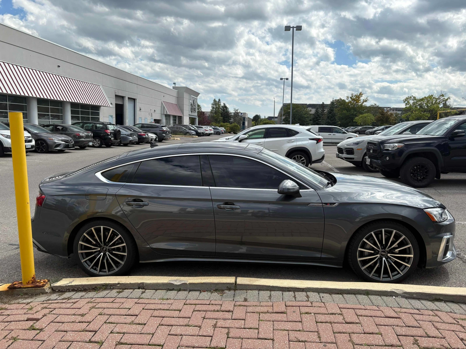Audi A5 Progressiv CARFAX АВТО КРЕДИТ  - изображение 2