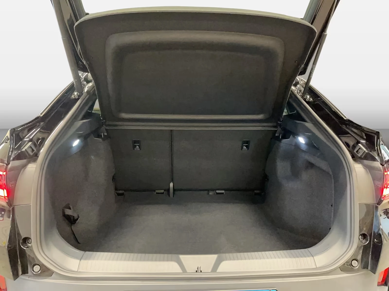 VW ID.5 PURE/170HP/NAVI/ACC/LED/L.ASSIST/AMBI/544g - изображение 10