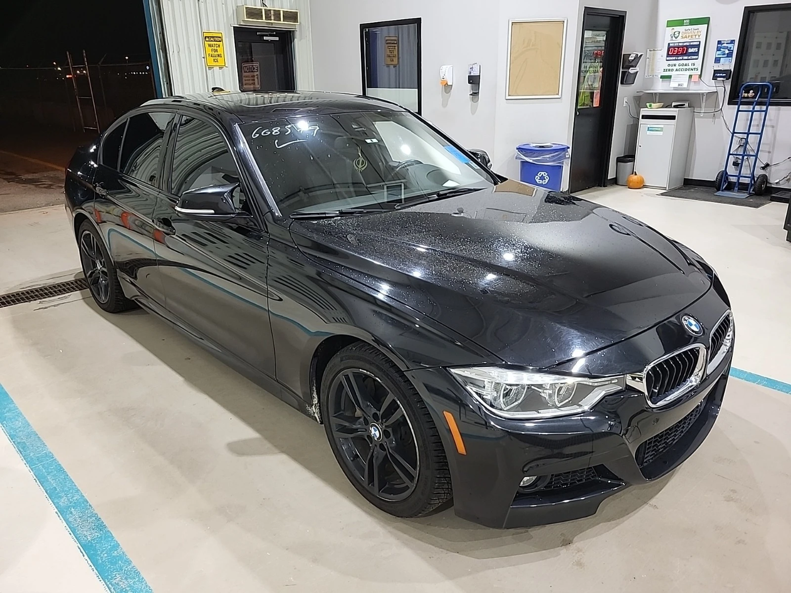 BMW 330 XDRIVE * * CARFAX * *   * *  | Mobile.bg   2