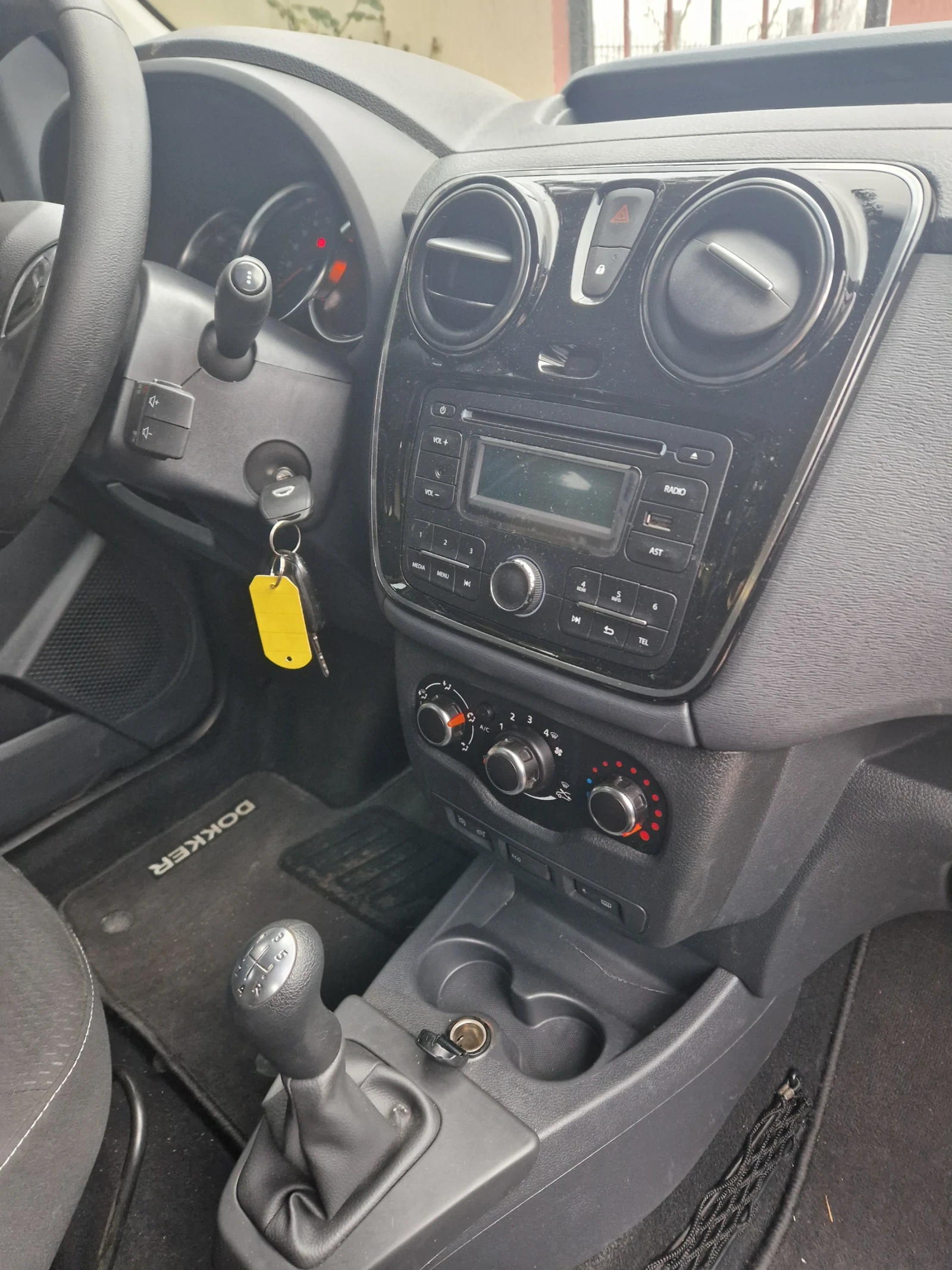 Dacia Dokker 1.6 102 ����, 110 �� | Mobile.bg � ����������� 5