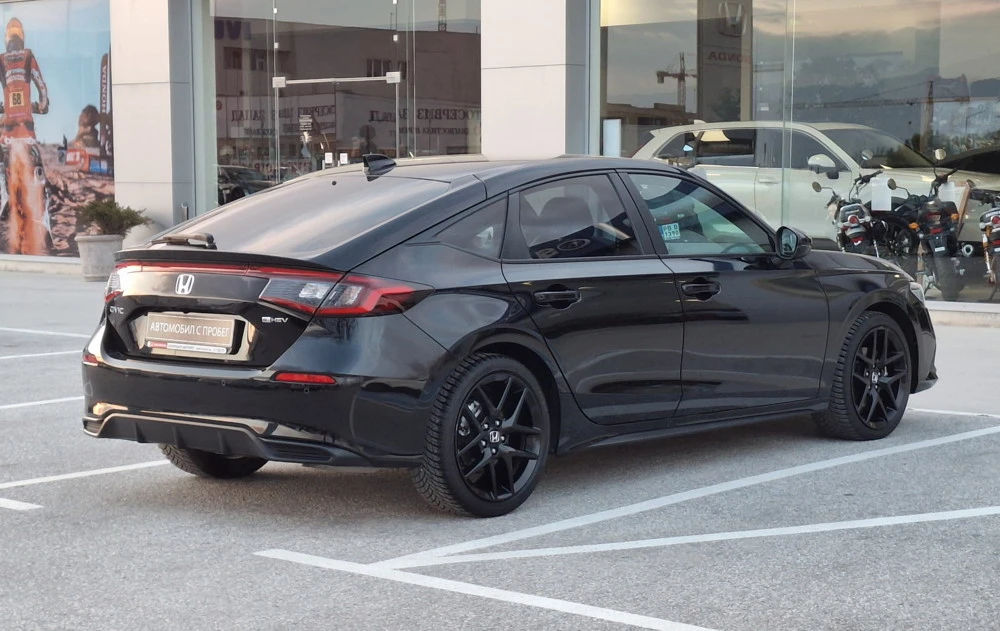 Honda Civic 2.0 i-MMD Hybrid Elegance - изображение 6