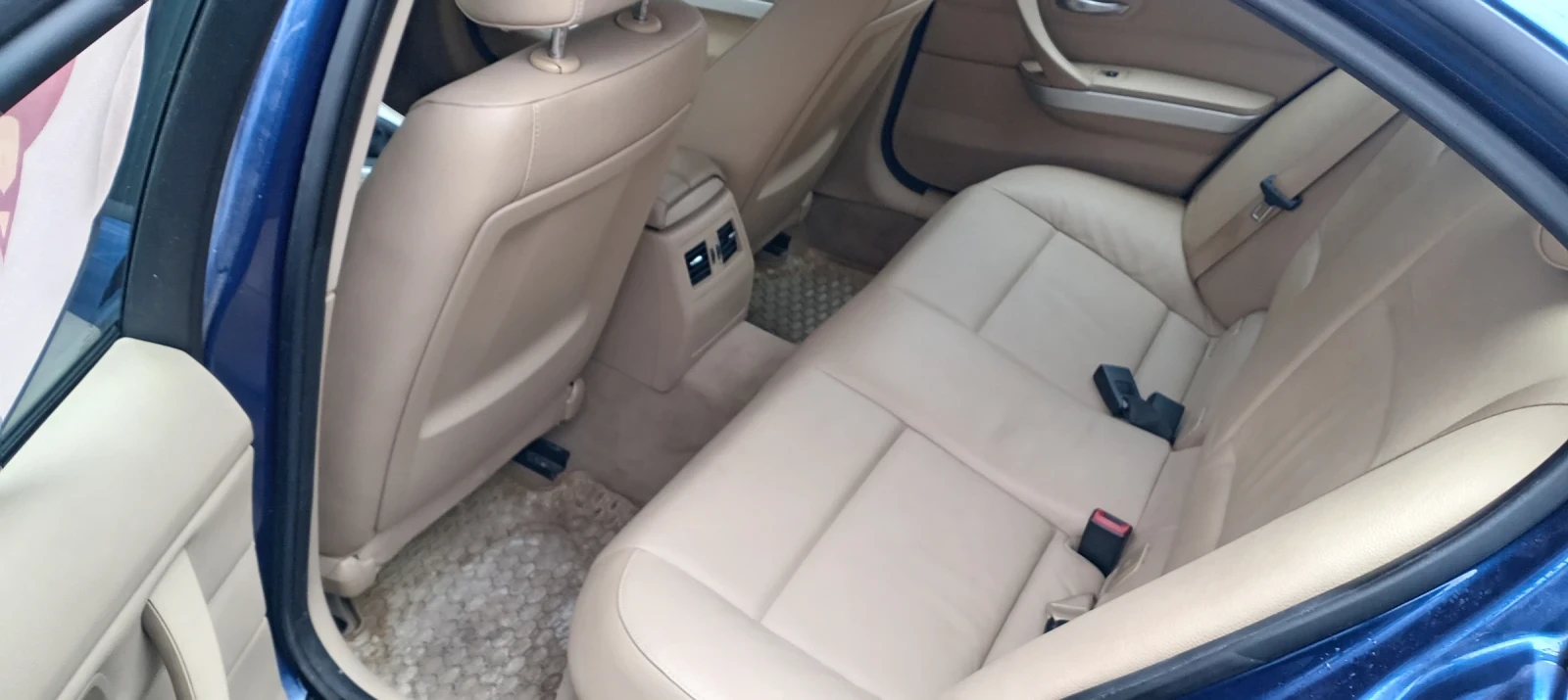 BMW 320  - изображение 4