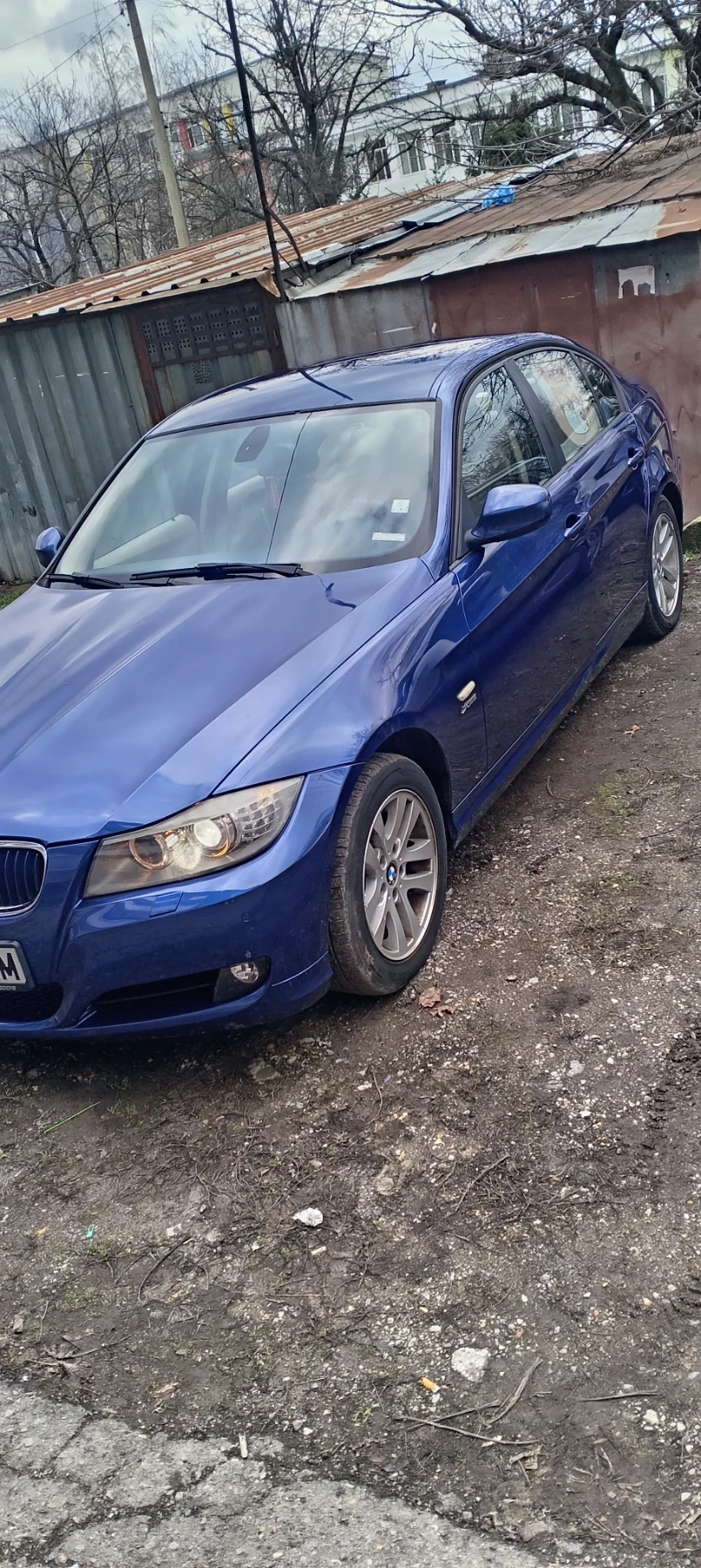 BMW 320  - изображение 8