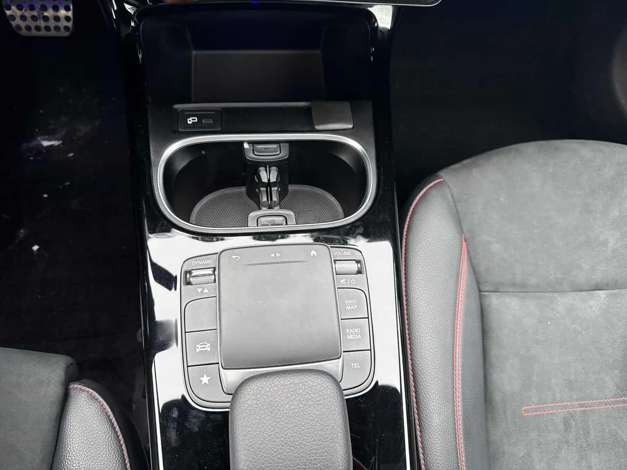 Mercedes-Benz A 250 * �������* PANO* KEYLESS*  | Mobile.bg � ����������� 12