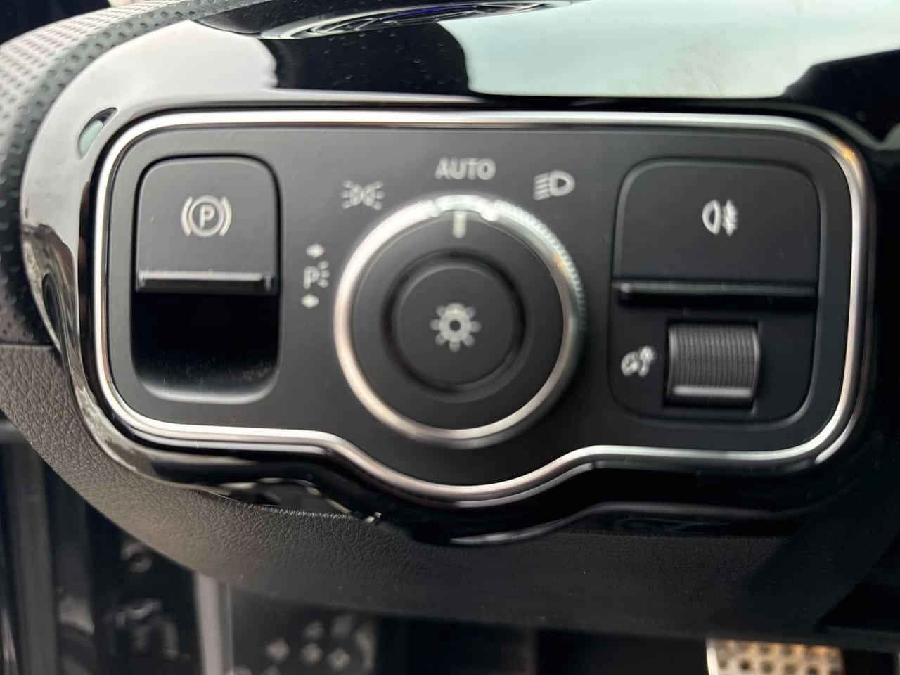 Mercedes-Benz A 250 * �������* PANO* KEYLESS*  | Mobile.bg � ����������� 14