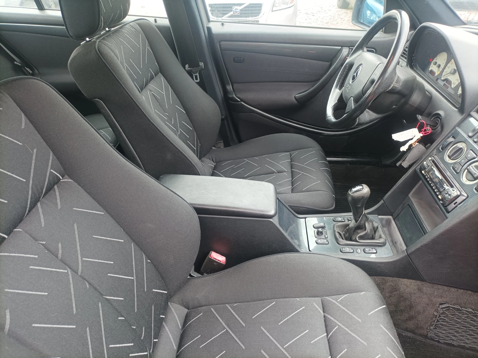 Mercedes-Benz C 200 2.0 KOMPRESSOR- ЛИЗИНГ , снимка 7 - Автомобили и джипове - 54041426