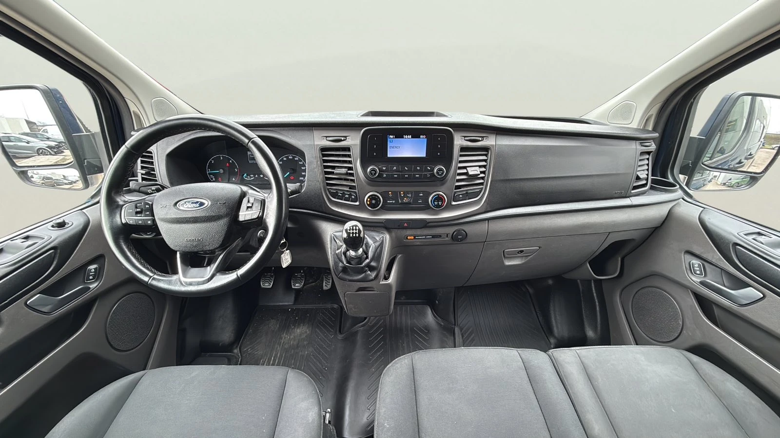 Ford Transit Custom 2.0 EcoBlue, снимка 10 - Автомобили и джипове - 54184805