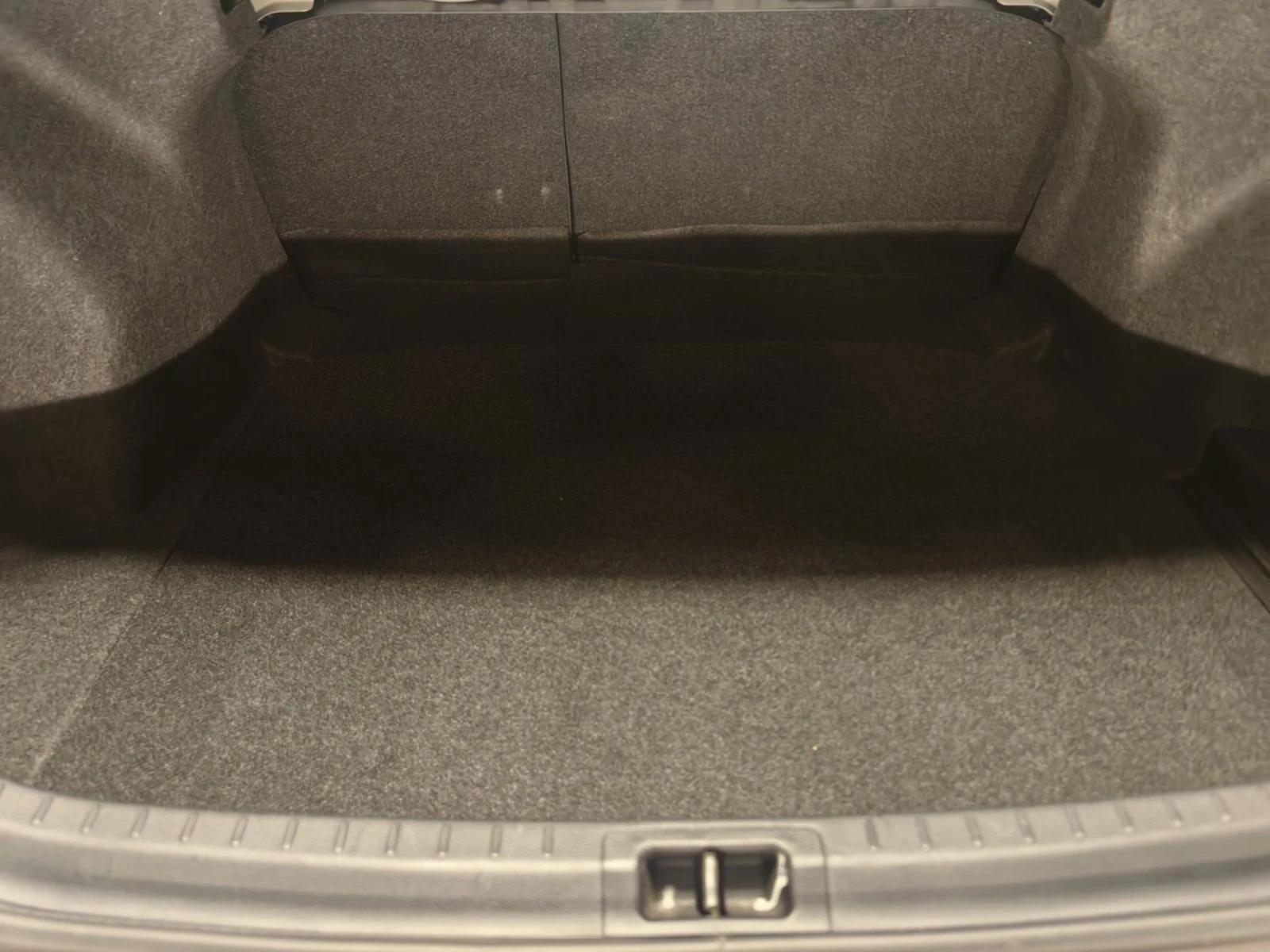 Toyota Corolla 1.6* VVT-I* 18 000KM* ��������* �����* ����� ���� | Mobile.bg � ����������� 13