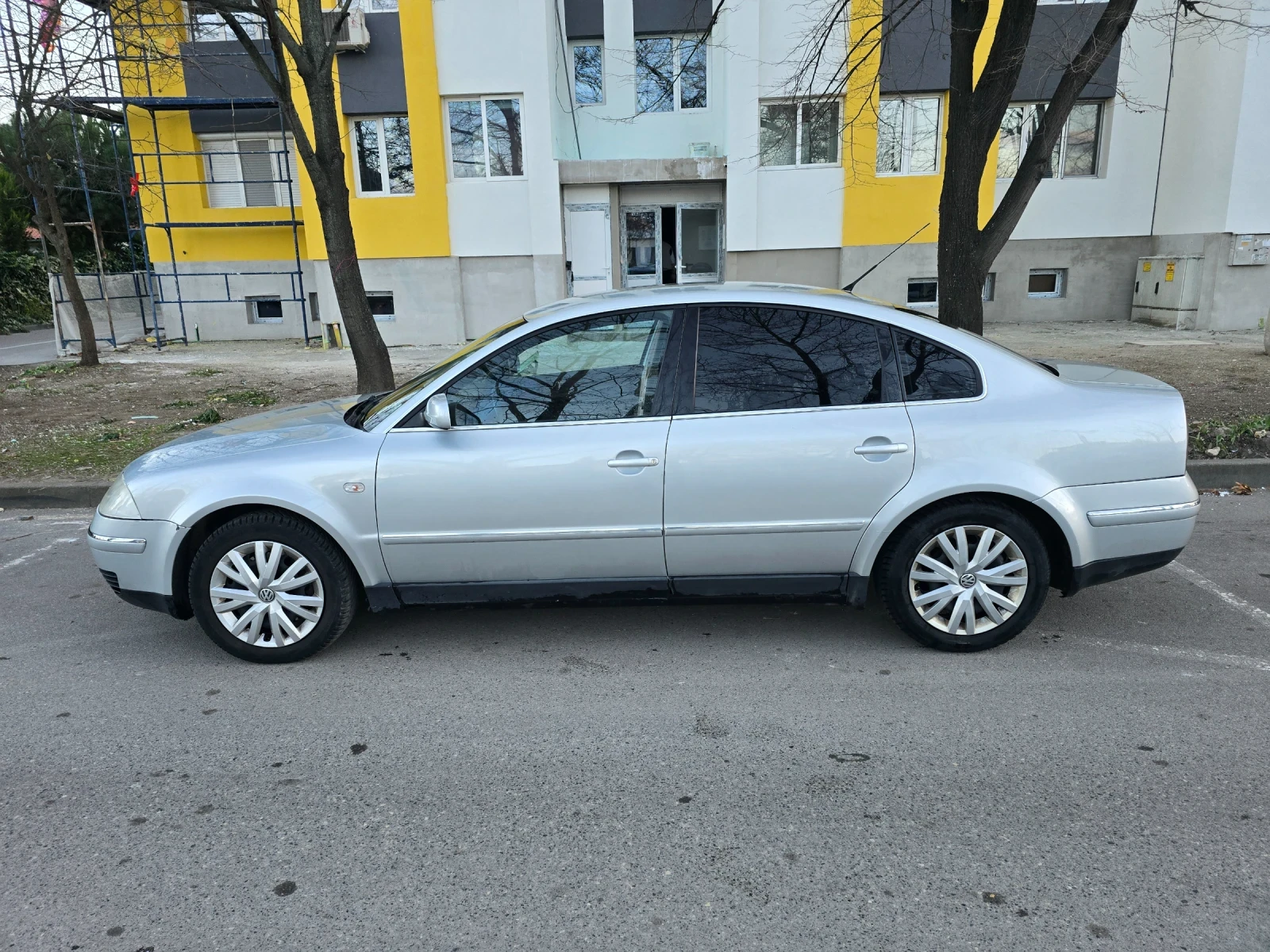 VW Passat B5.5 4 motion, снимка 3 - Автомобили и джипове - 54346163