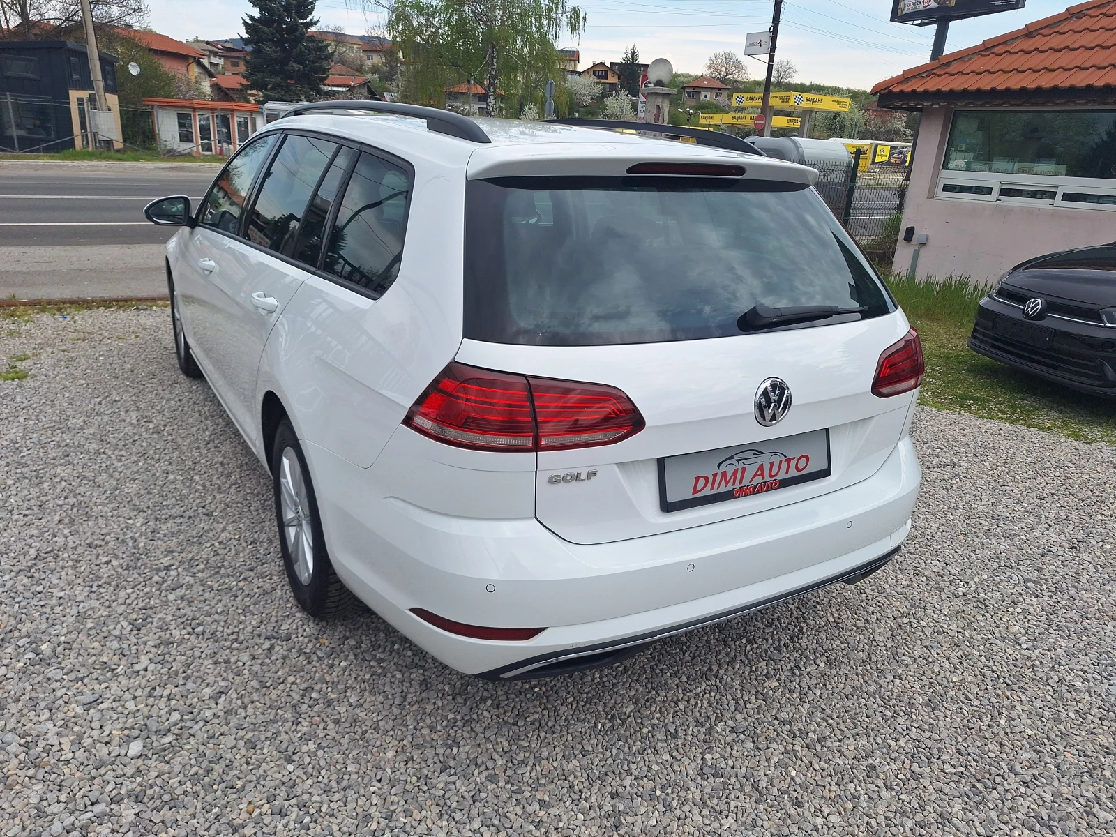 VW Golf 1.6tdi 116ks High Line Digital Evro 6d!, снимка 5 - Автомобили и джипове - 54358135