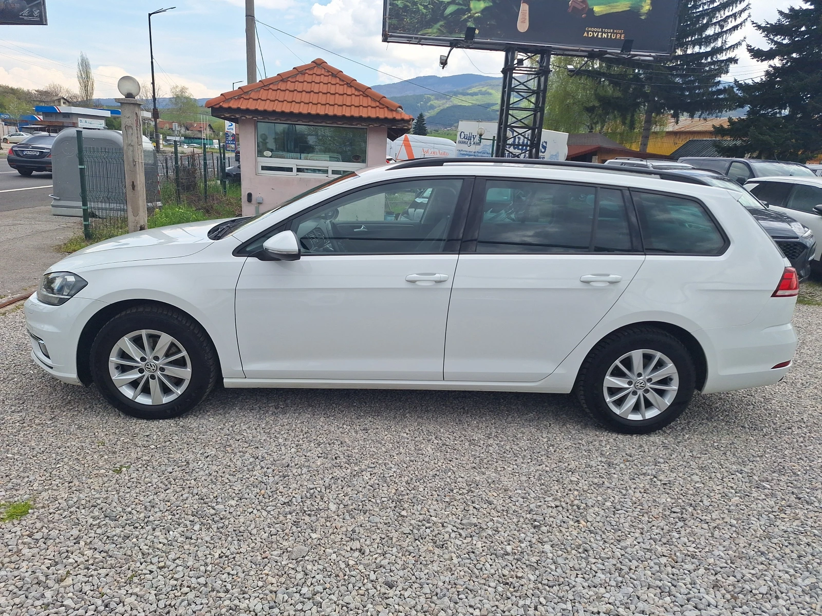 VW Golf 1.6tdi 116ks High Line Digital Evro 6d!, снимка 6 - Автомобили и джипове - 54358135