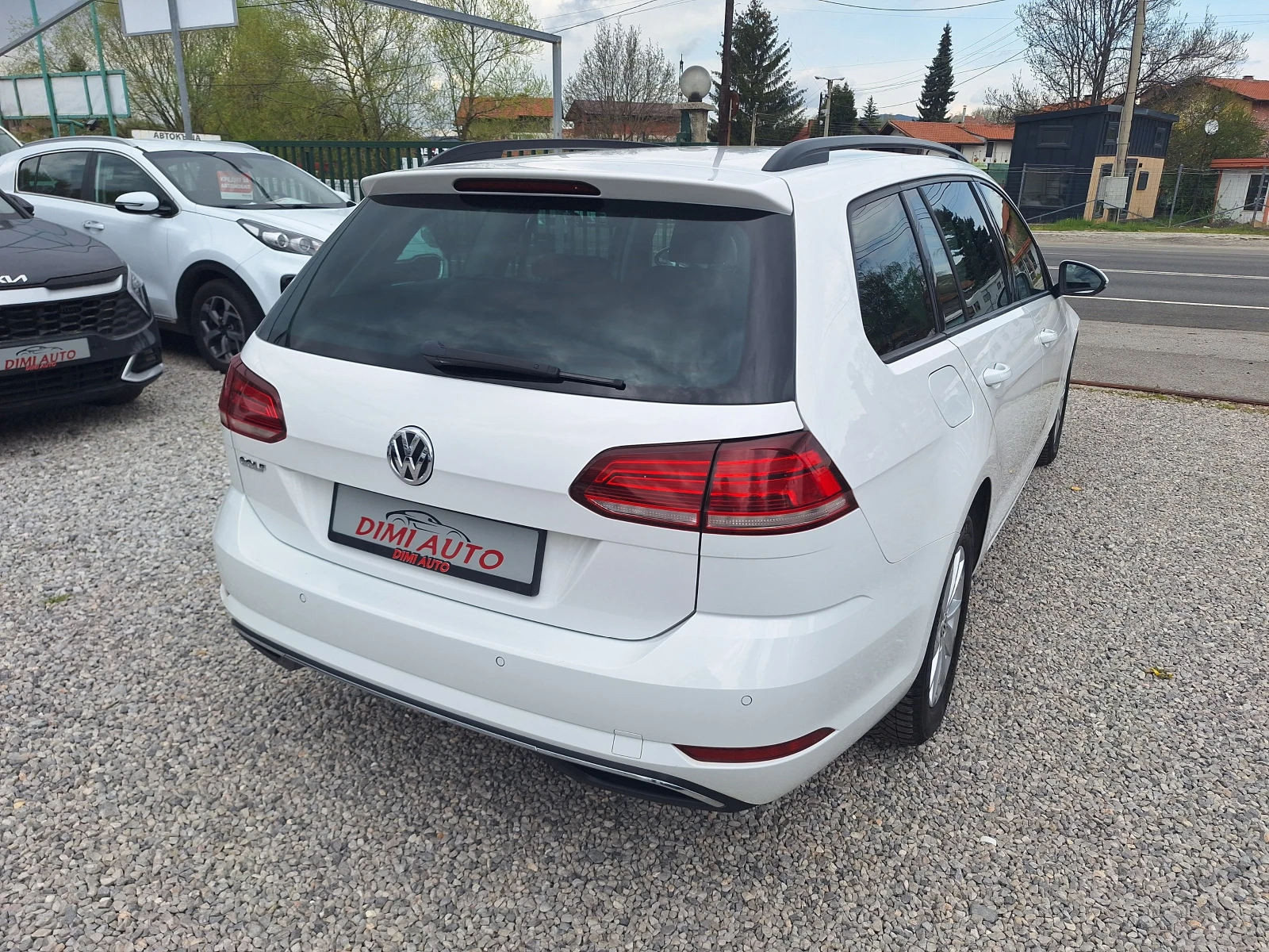 VW Golf 1.6tdi 116ks High Line Digital Evro 6d!, снимка 3 - Автомобили и джипове - 54358135