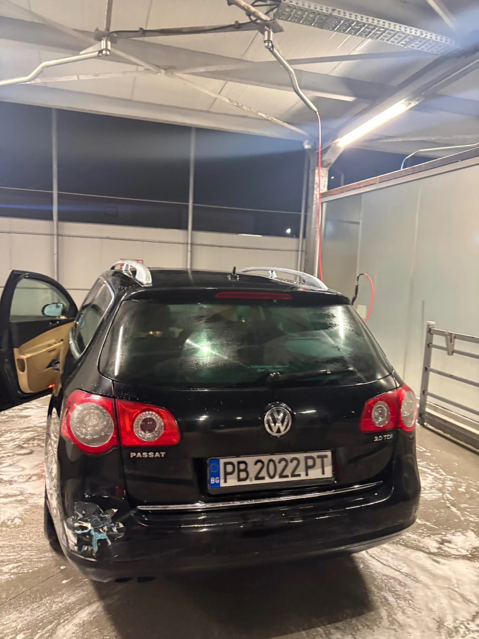 VW Passat, снимка 6 - Автомобили и джипове - 54664167