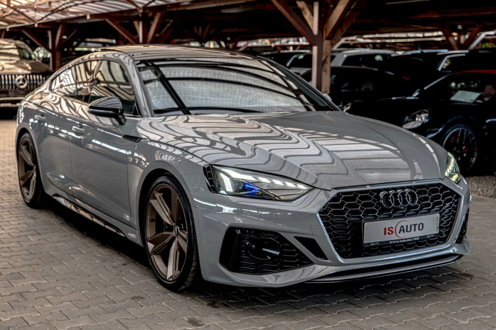 Audi Rs5 2.9TFSI/Nardo/Distronic/Алкантар/PDC/F1/Laser/Spor, снимка 2 - Автомобили и джипове - 54683374