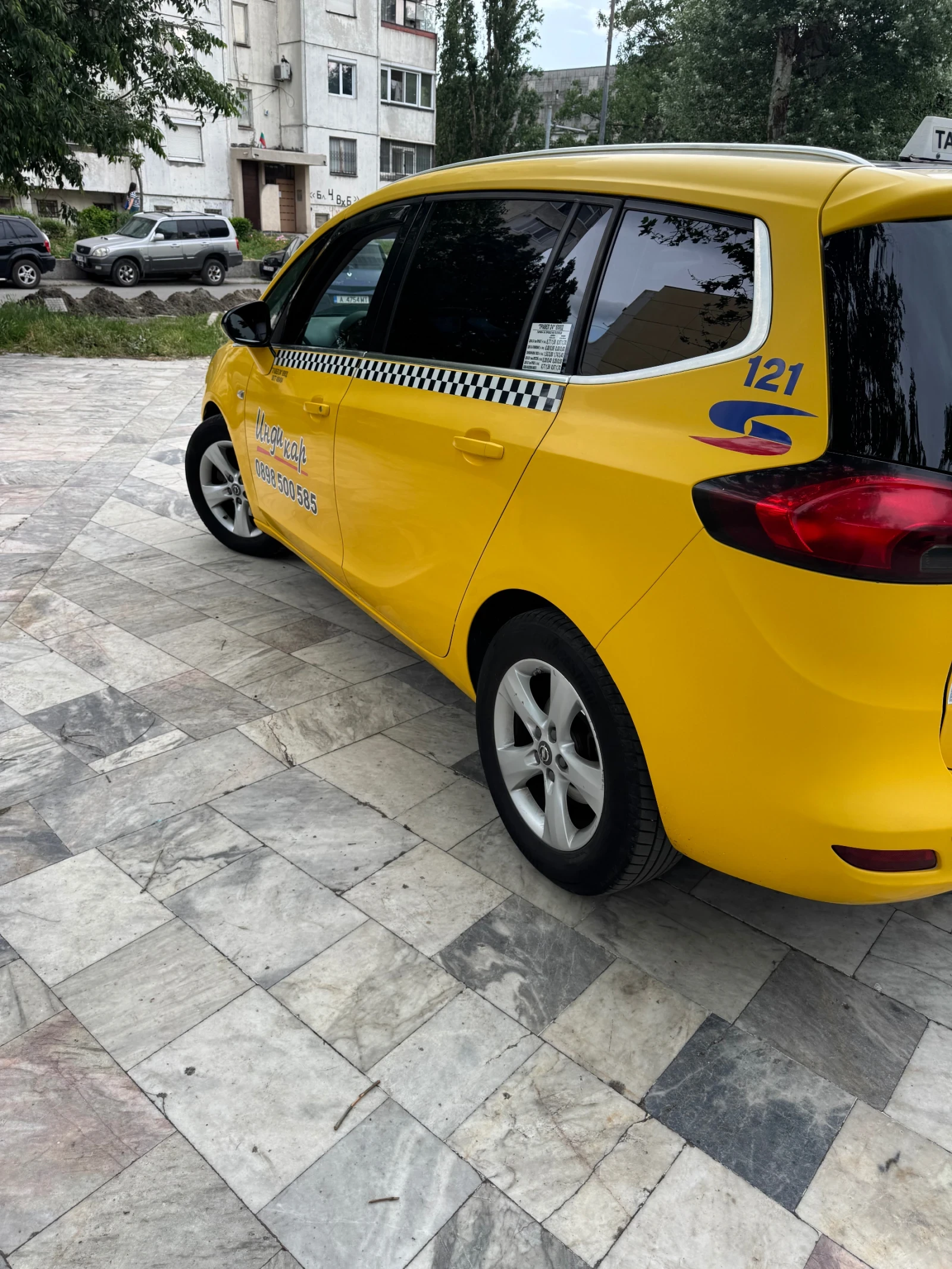 Opel Zafira 1.6 ecoM (6+ 1), снимка 3 - Автомобили и джипове - 54704955