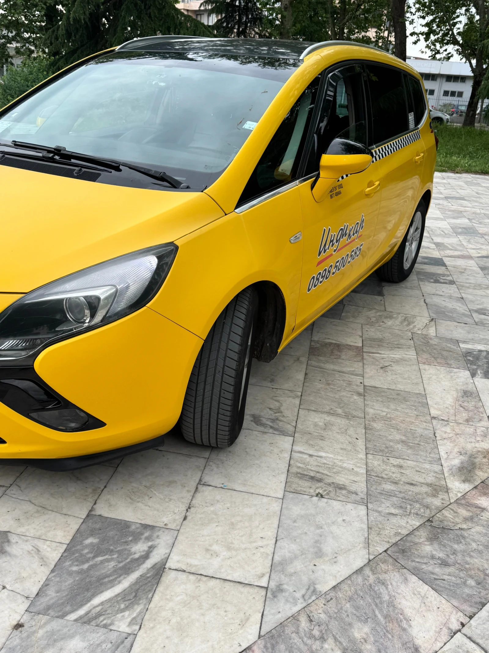 Opel Zafira 1.6 ecoM (6+ 1), снимка 2 - Автомобили и джипове - 54704955