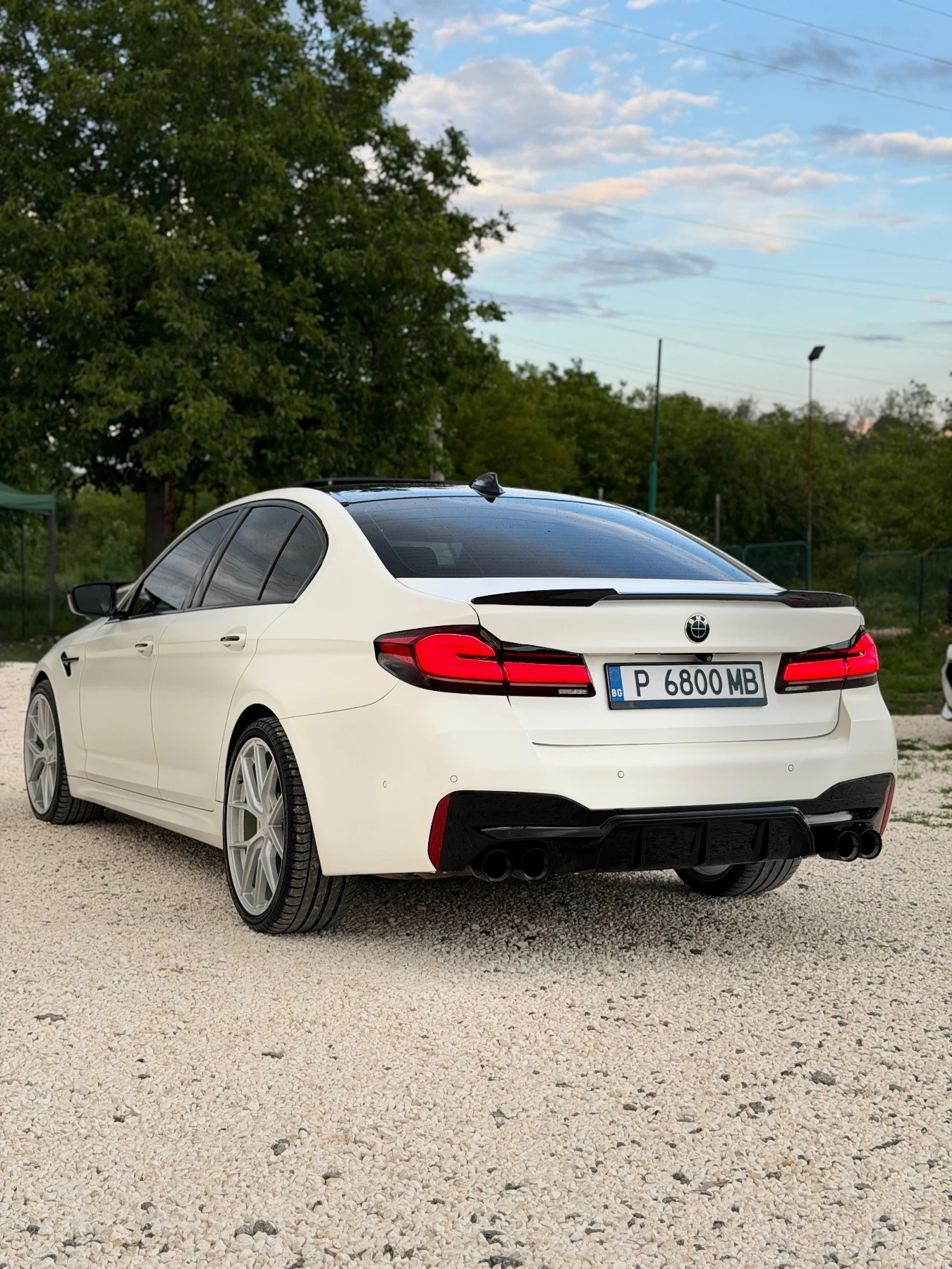BMW 540 I M-Packet Вакуум Масажи Обдухване 360 камери, снимка 5 - Автомобили и джипове - 54740154