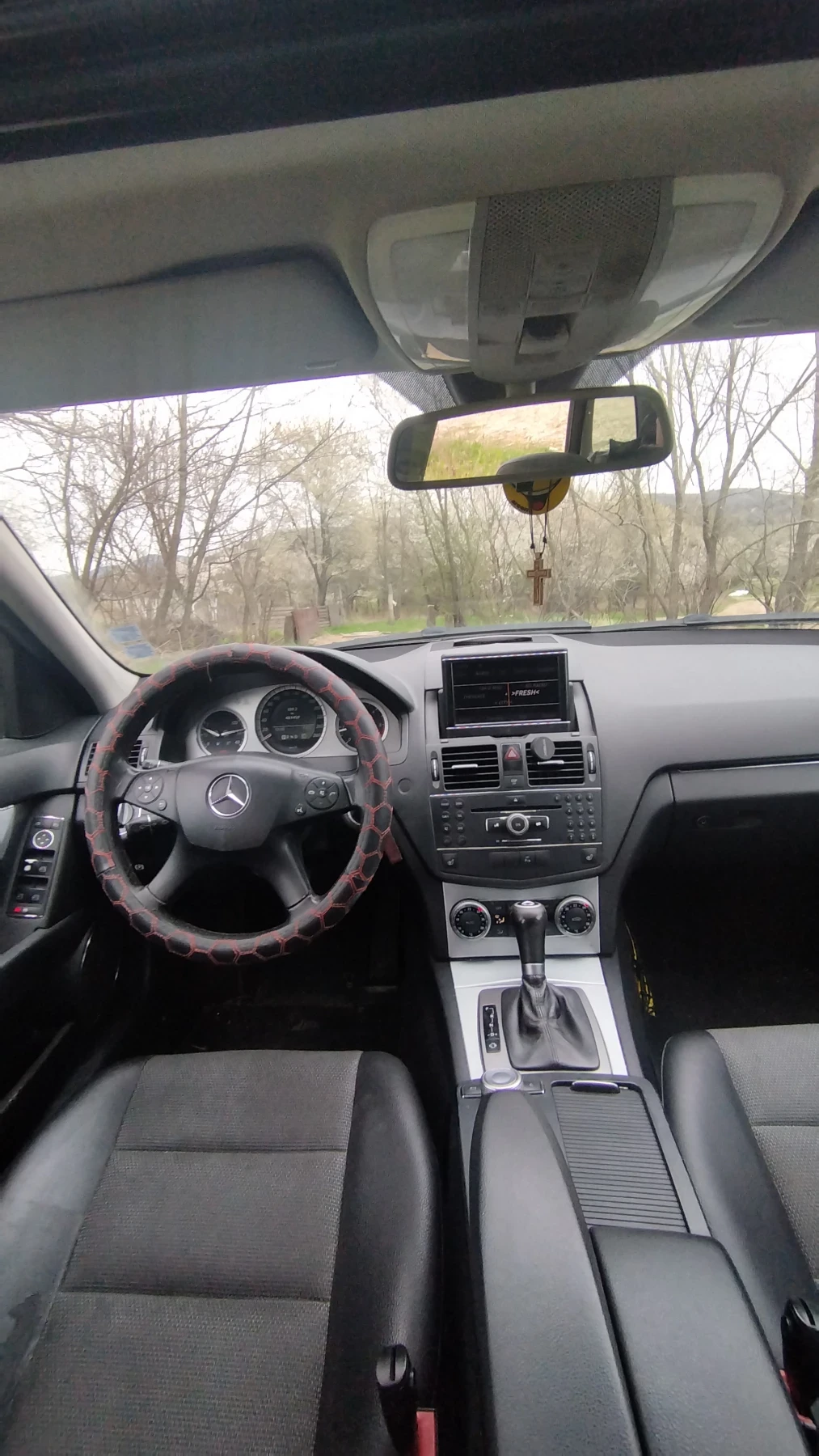 Mercedes-Benz C 220, снимка 5 - Автомобили и джипове - 54754483