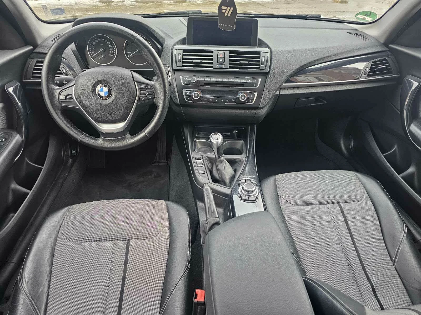 BMW 120 2.0D F20 URBAN PACK, снимка 3 - Автомобили и джипове - 55669402