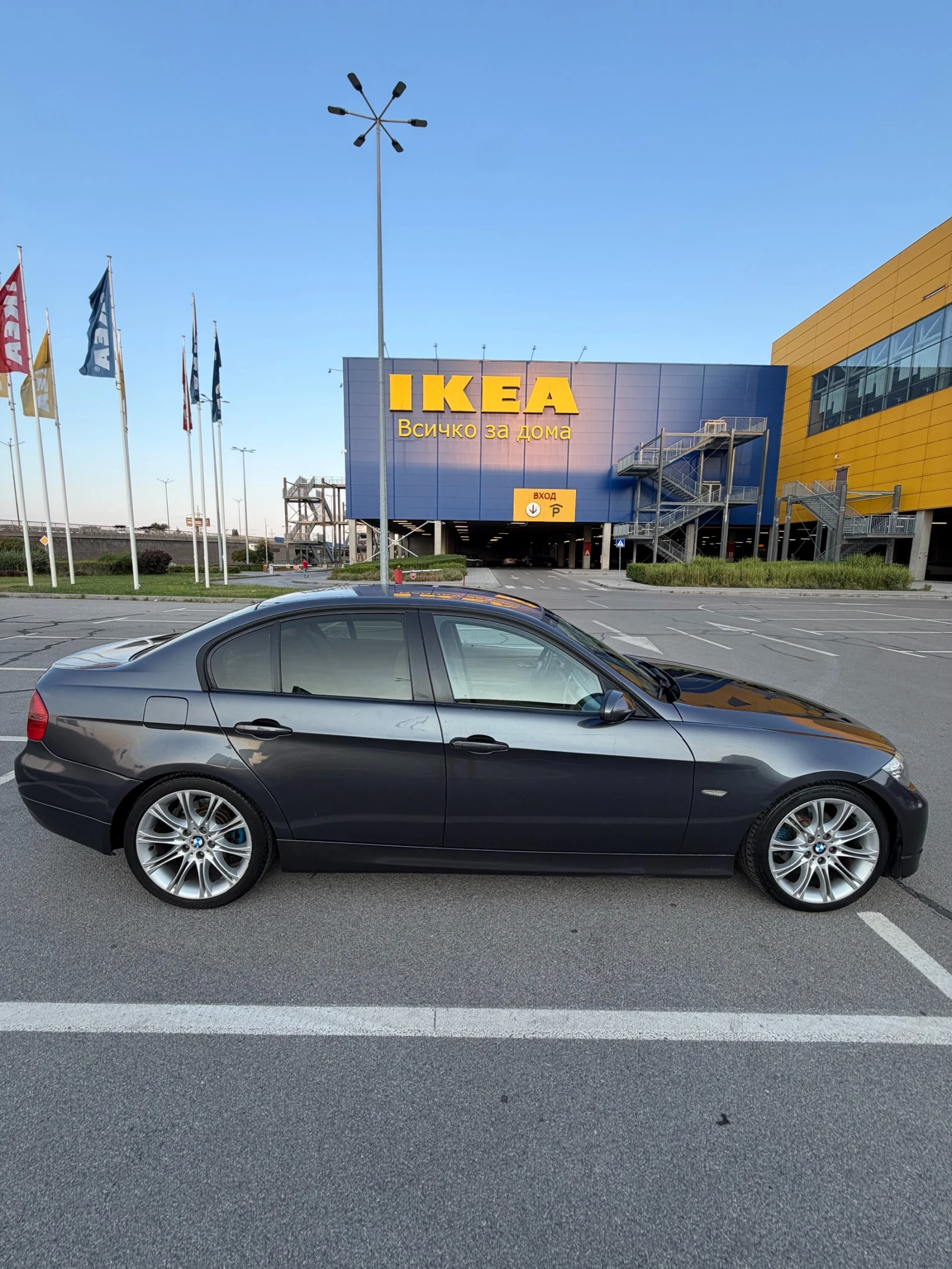 BMW 320, снимка 4 - Автомобили и джипове - 55755245