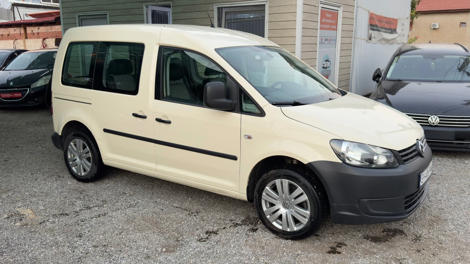 VW Caddy 4+ 1 DSG АВТОМАТИК, снимка 5 - Автомобили и джипове - 55825071