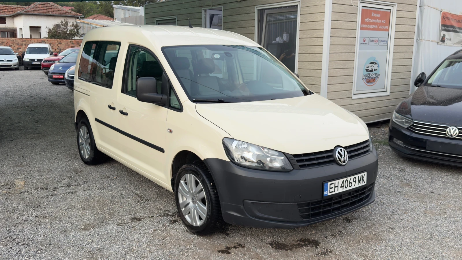 VW Caddy 4+ 1 DSG АВТОМАТИК, снимка 4 - Автомобили и джипове - 55825071