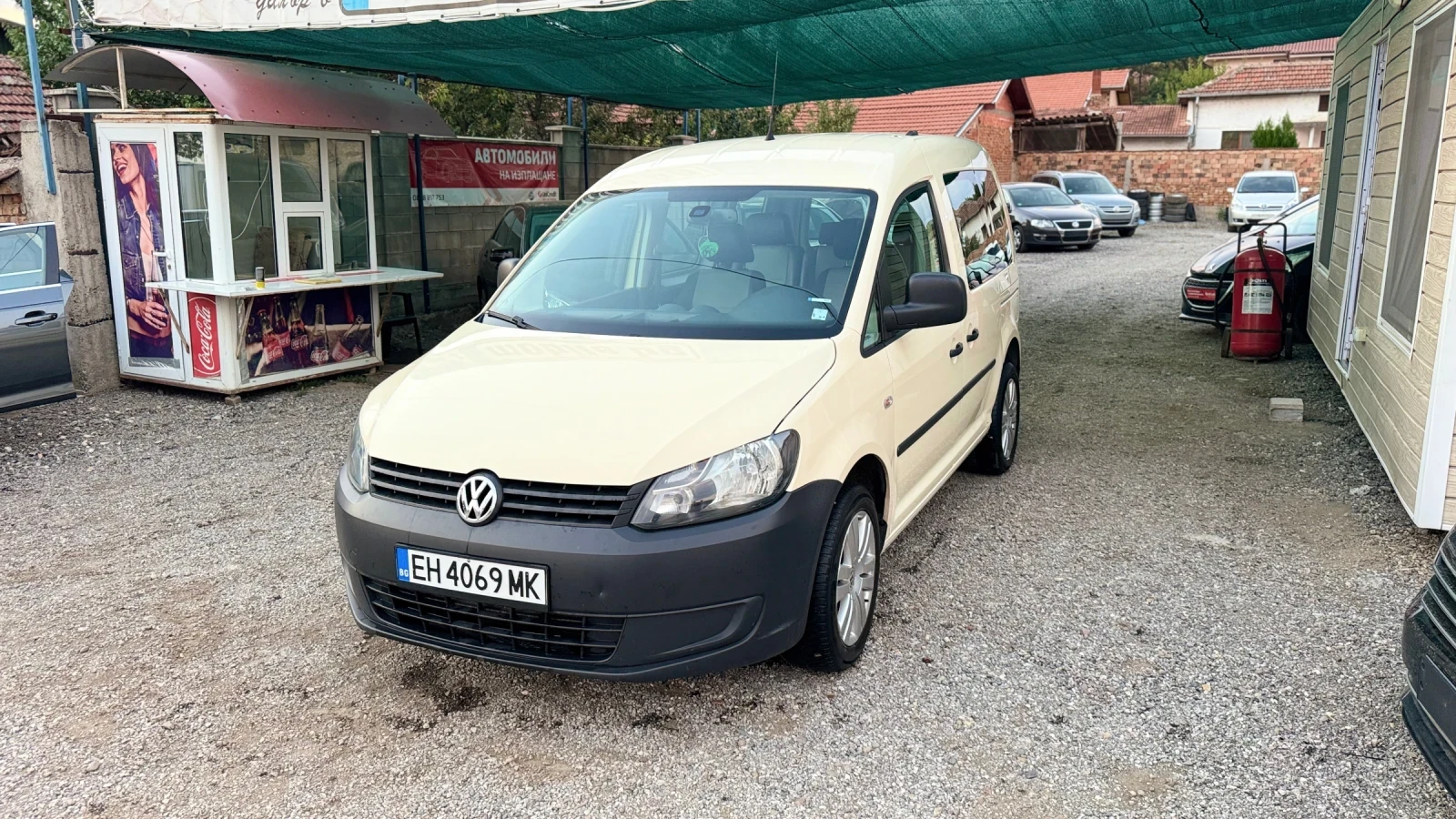 VW Caddy 4+ 1 DSG АВТОМАТИК