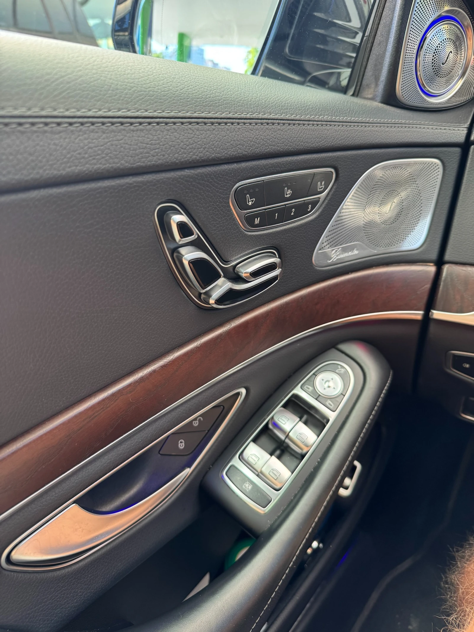 Mercedes-Benz S 350 4MATIC / AMG ПАКЕТ, снимка 10 - Автомобили и джипове - 56138062