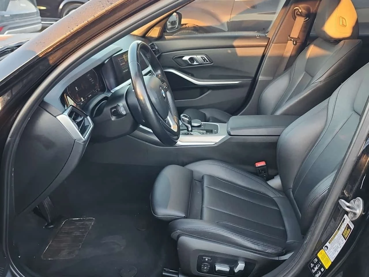 BMW 330 * 330I XDRIVE * CARFAX * , снимка 5 - Автомобили и джипове - 56226344