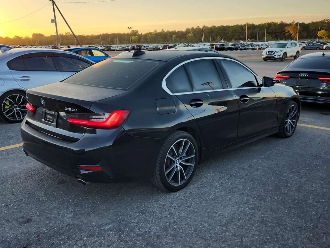 BMW 330 * 330I XDRIVE * CARFAX * , снимка 3 - Автомобили и джипове - 56226344