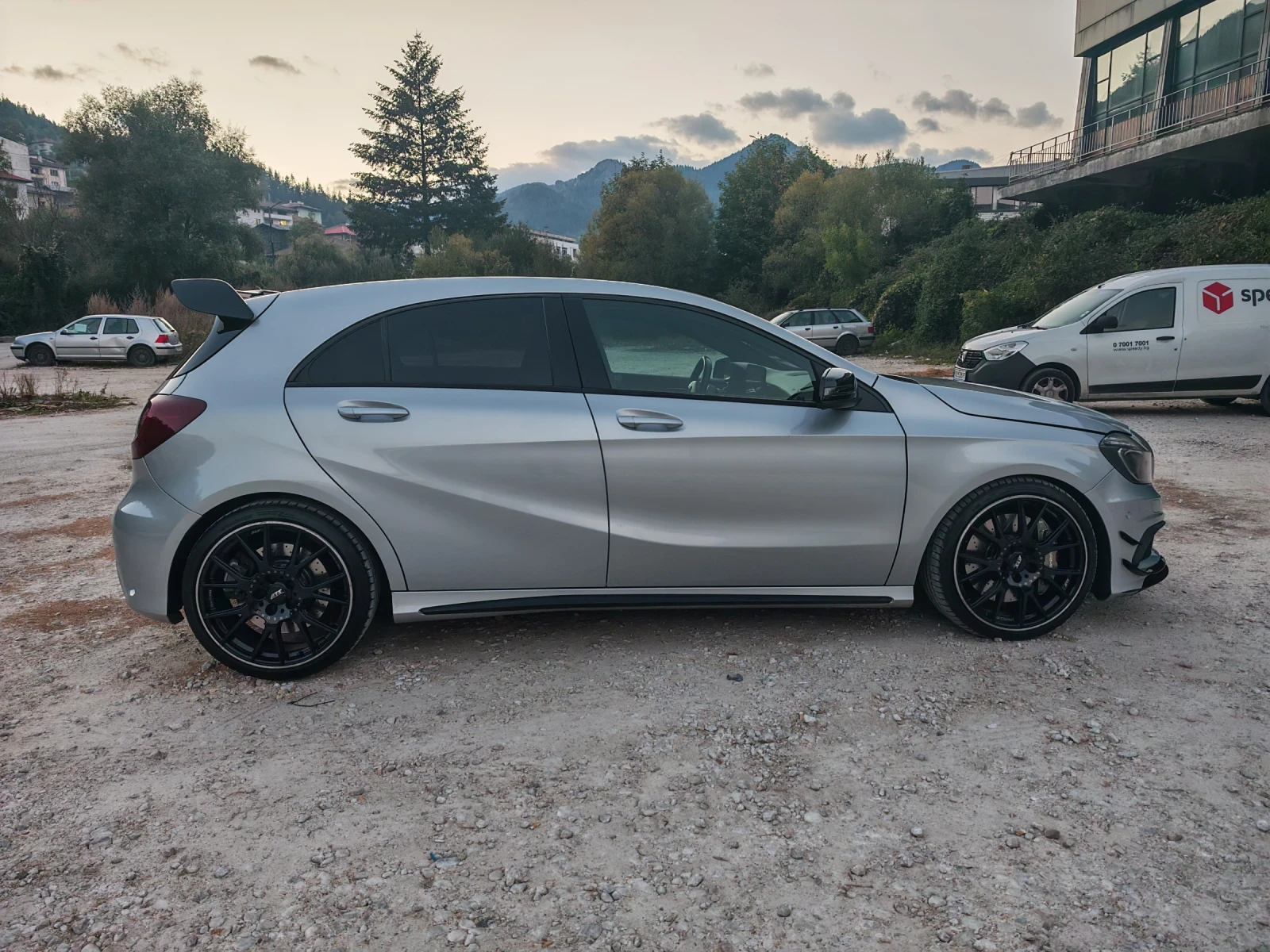 Mercedes-Benz A45 AMG, снимка 6 - Автомобили и джипове - 56247730