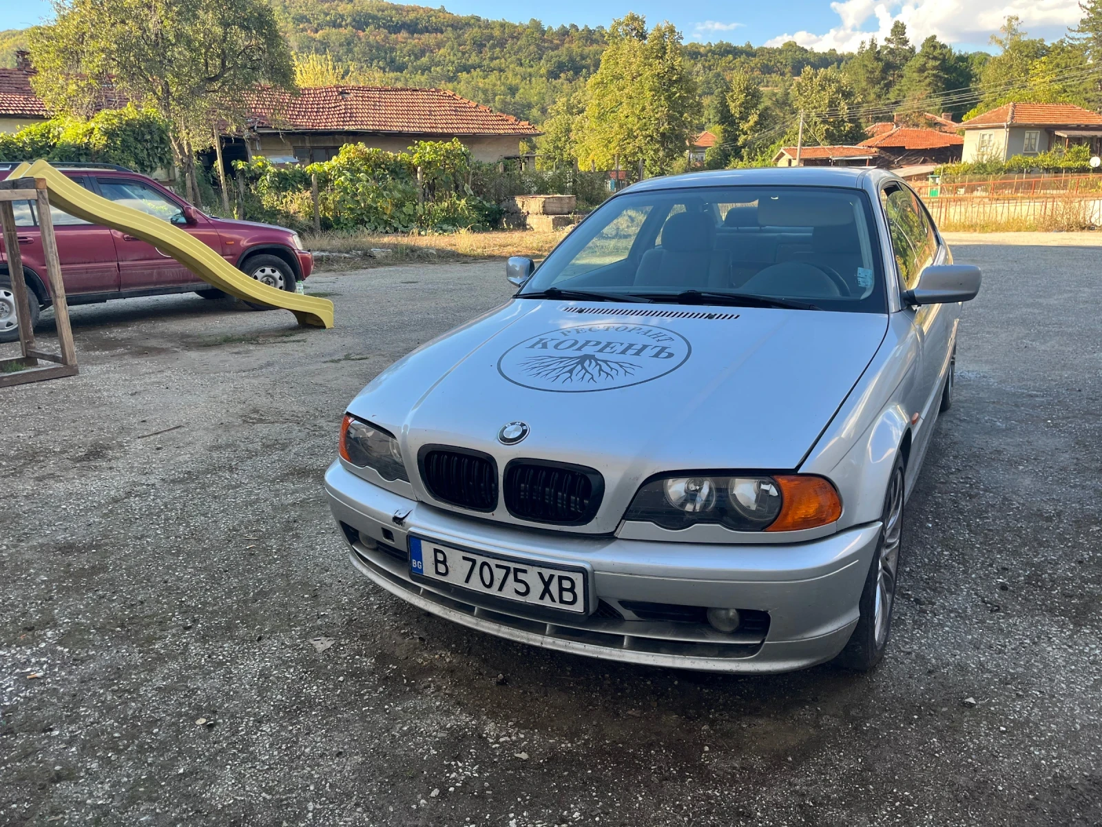 BMW 320, снимка 4 - Автомобили и джипове - 56262084