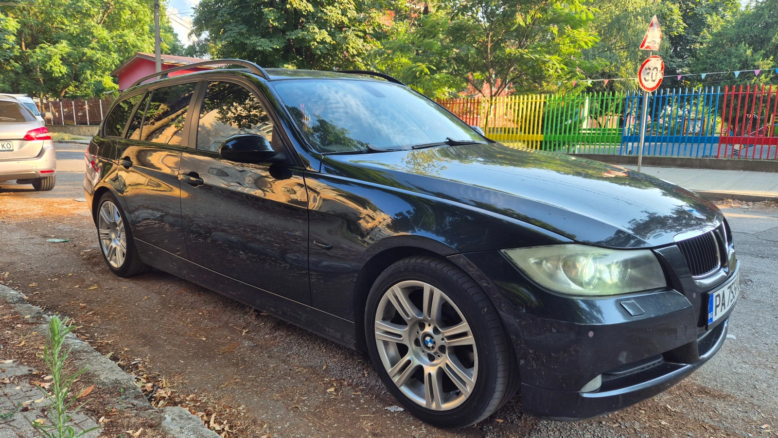 BMW 320, снимка 8 - Автомобили и джипове - 56555616