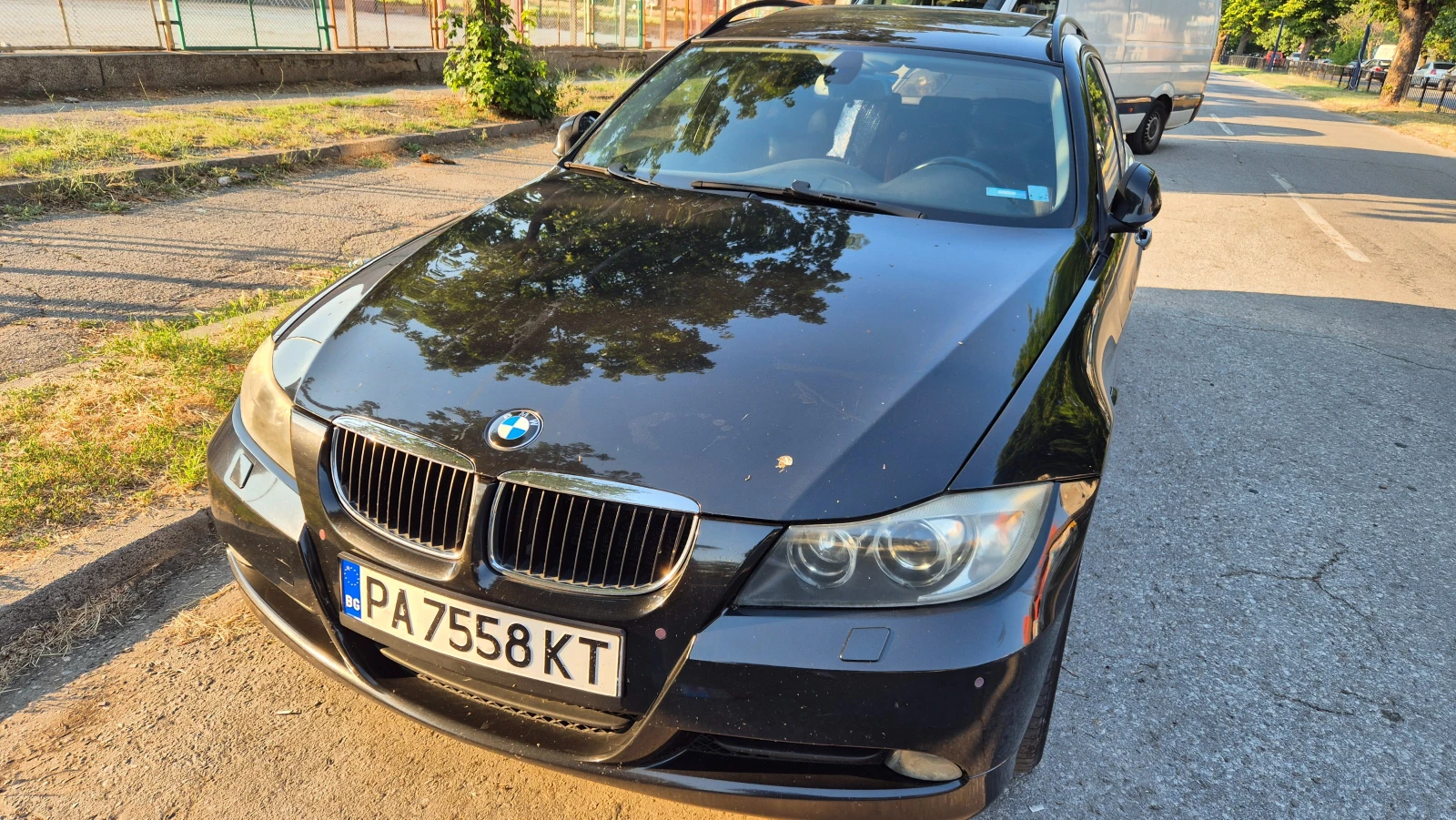 BMW 320, снимка 2 - Автомобили и джипове - 56555616
