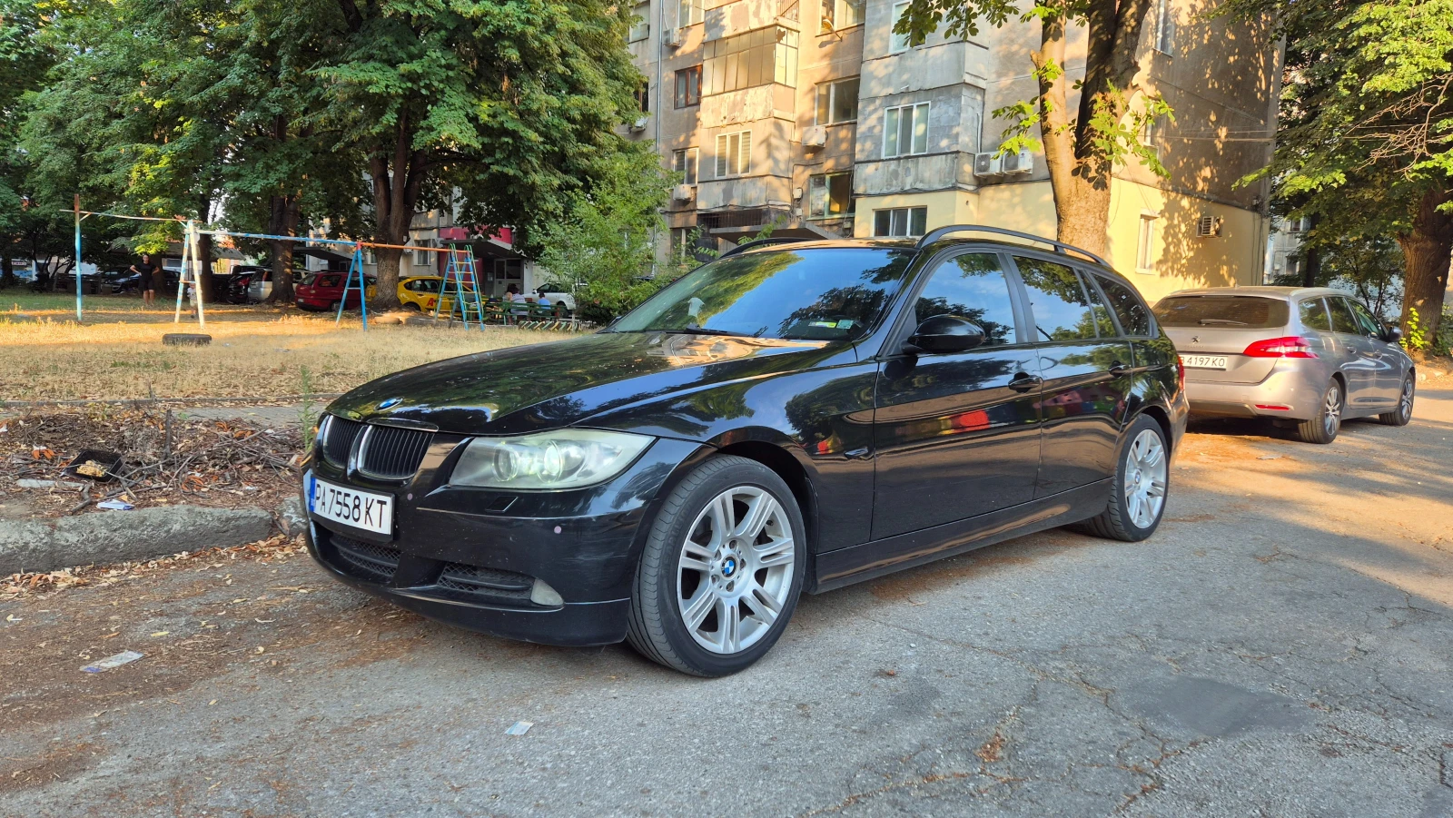 BMW 320, снимка 5 - Автомобили и джипове - 56555616