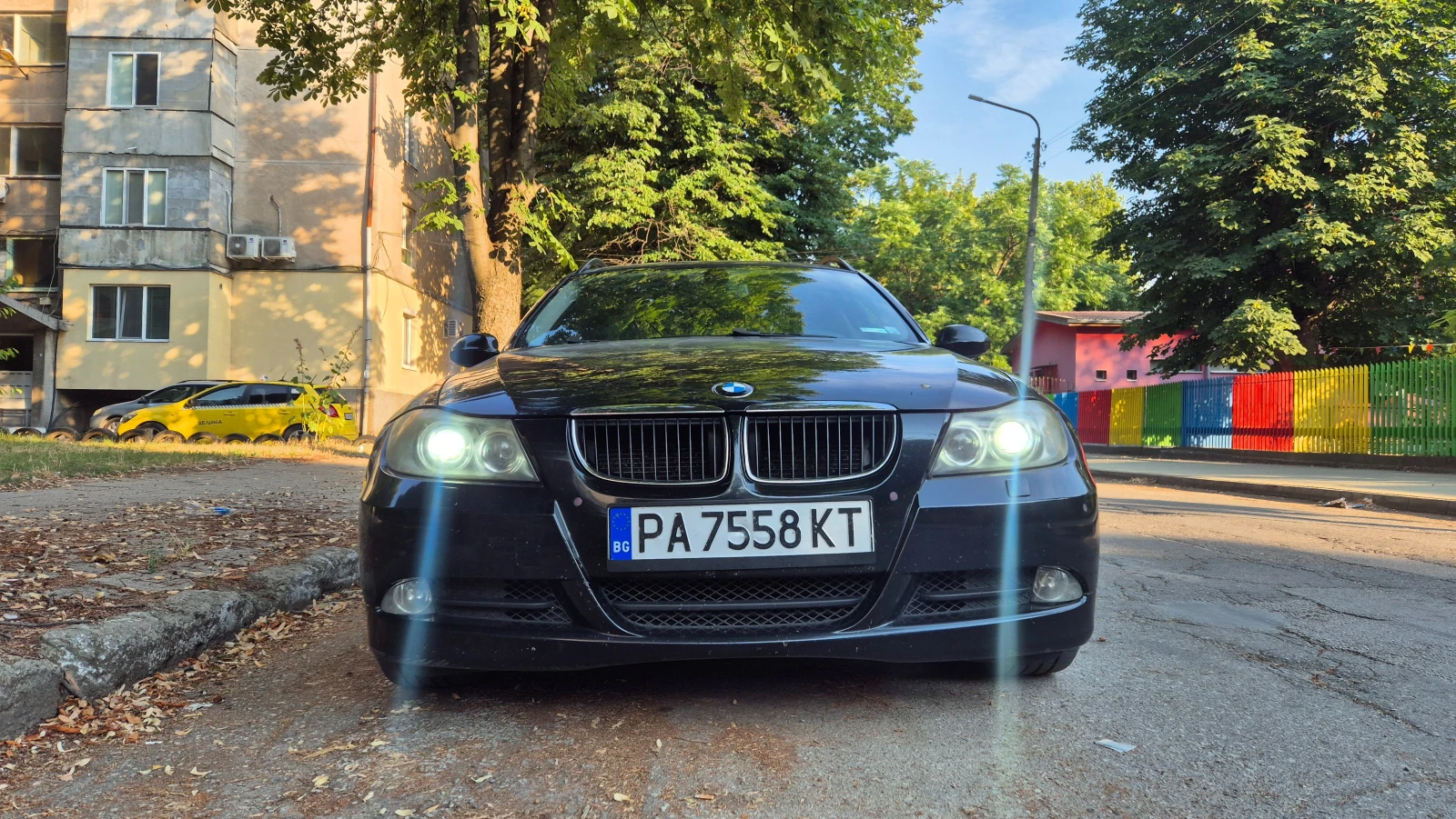 BMW 320, снимка 7 - Автомобили и джипове - 56555616