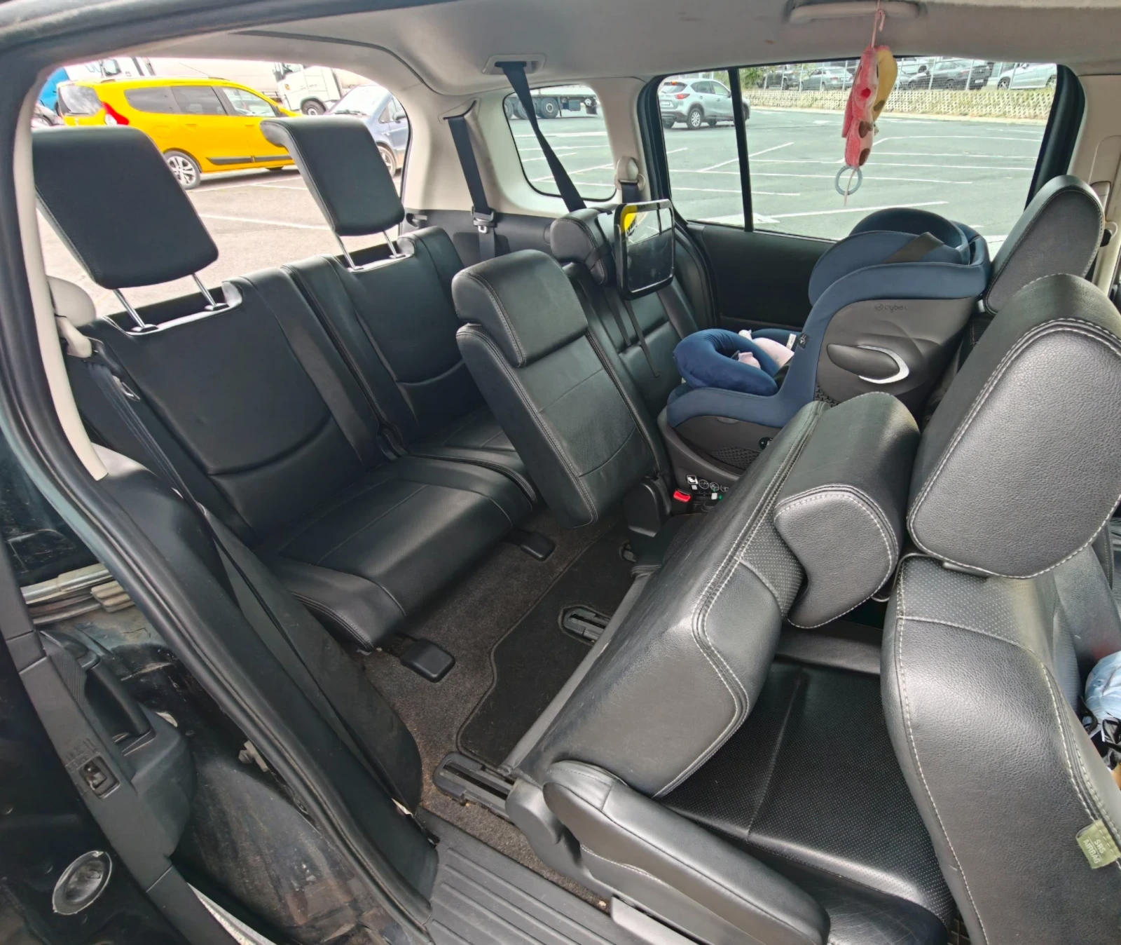 Mazda 5 Фейслифт, снимка 9 - Автомобили и джипове - 56709046